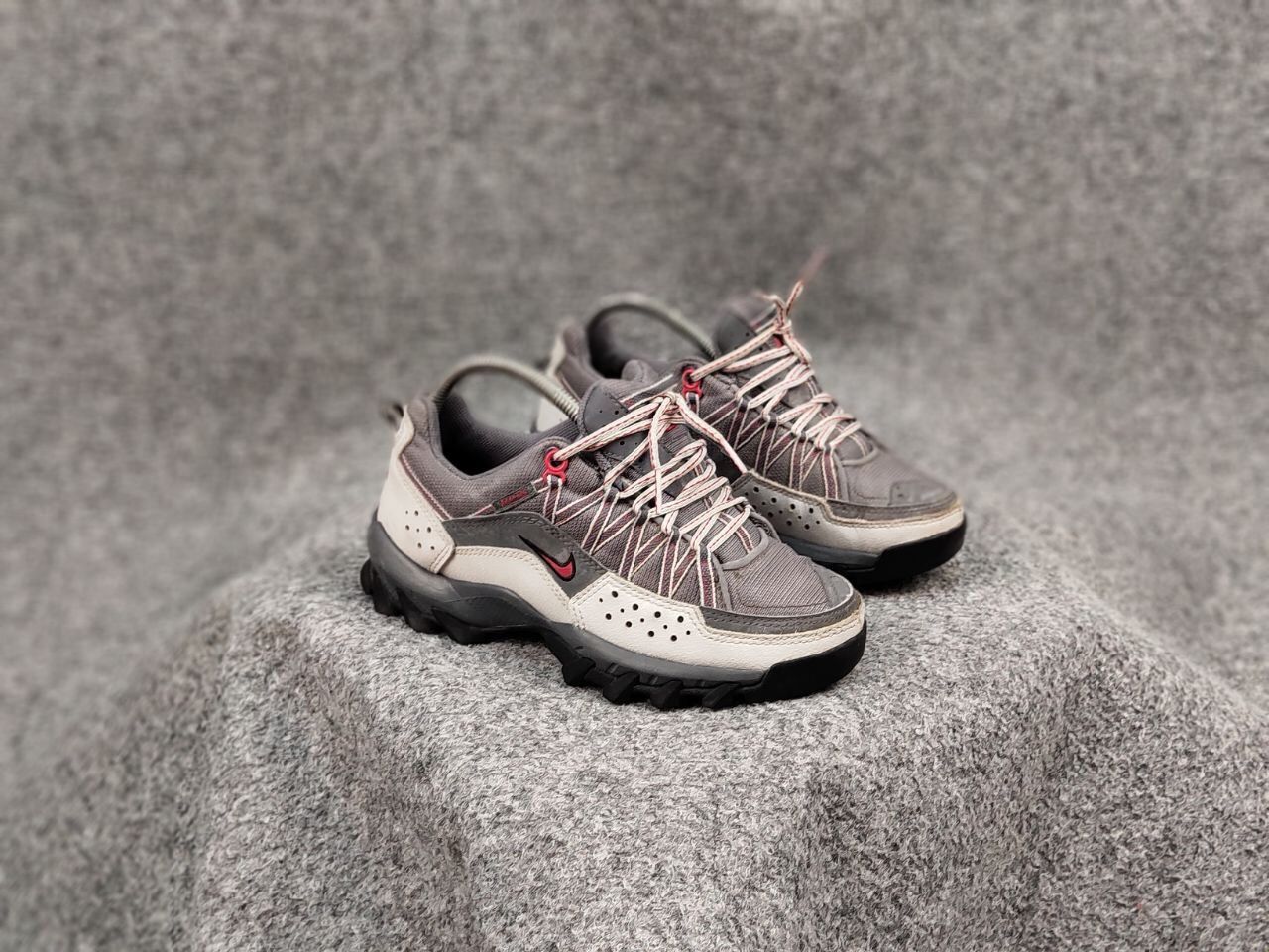 Nike ACG Rare Vintage Nike ACG Trail Low Top Sneakers Outdoor Shoes Size US 5.5 / EU 38 - 10 Thumbnail