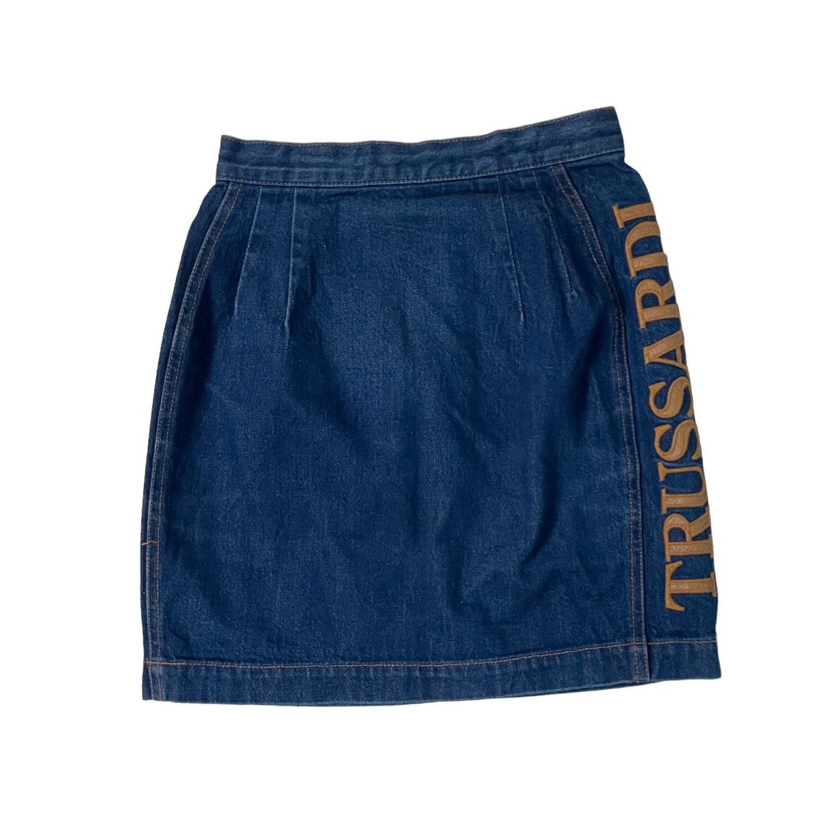 Trussardi Trussardi Jeans Embossed Trussardi Mini Skirt Size 28" / US 6 / IT 42 - 6 Thumbnail