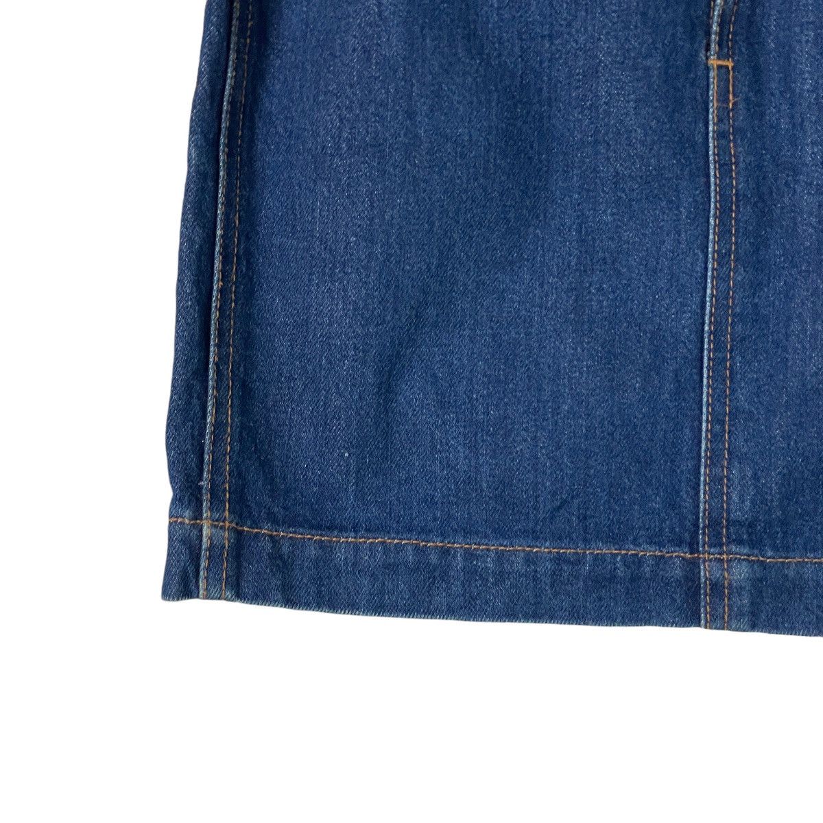 Trussardi Trussardi Jeans Embossed Trussardi Mini Skirt Size 28" / US 6 / IT 42 - 5 Thumbnail
