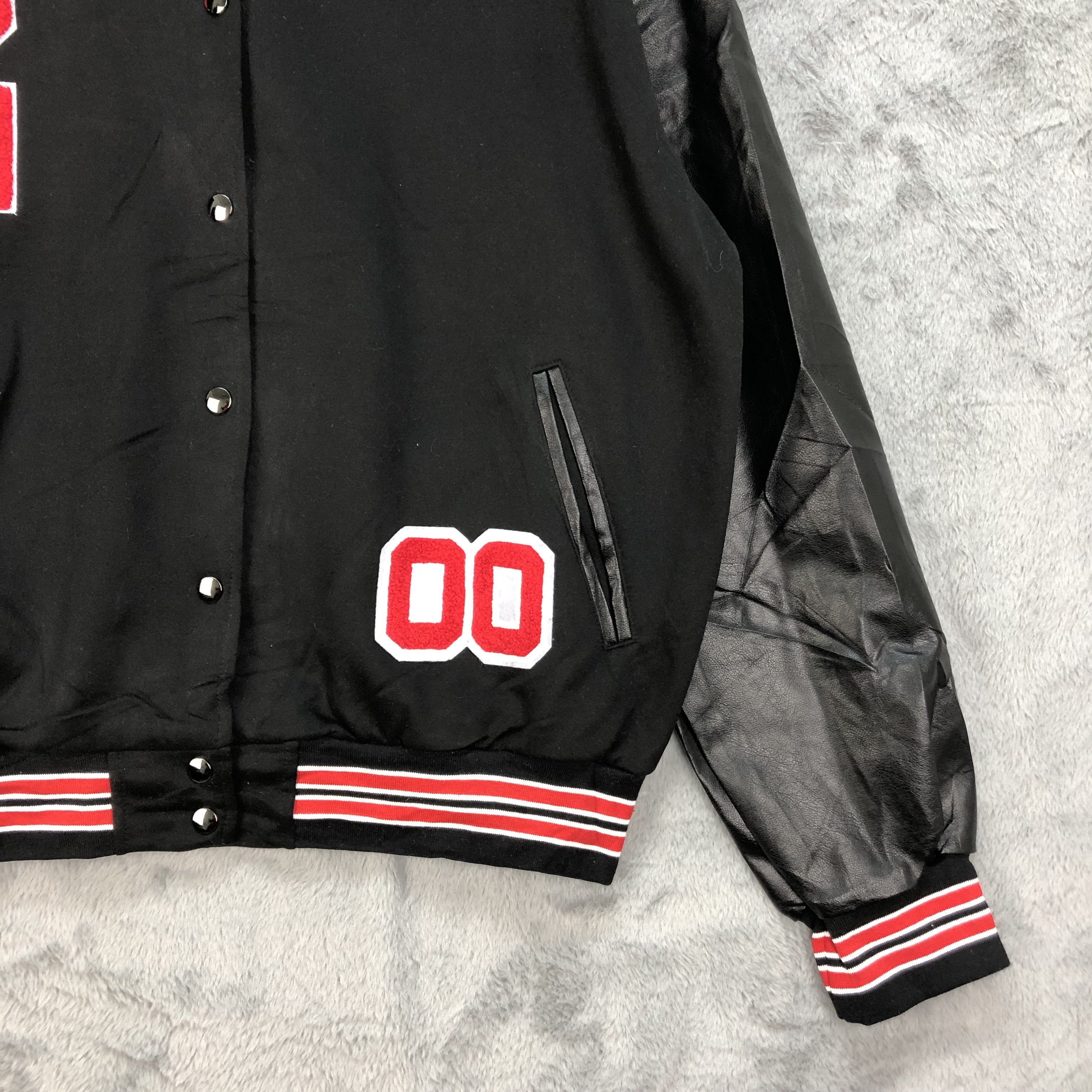 Vintage UNBRAND NUMBER 2 WOOL VARSITY JACKET #4845-173 Size US XL / EU 56 / 4 - 5 Thumbnail