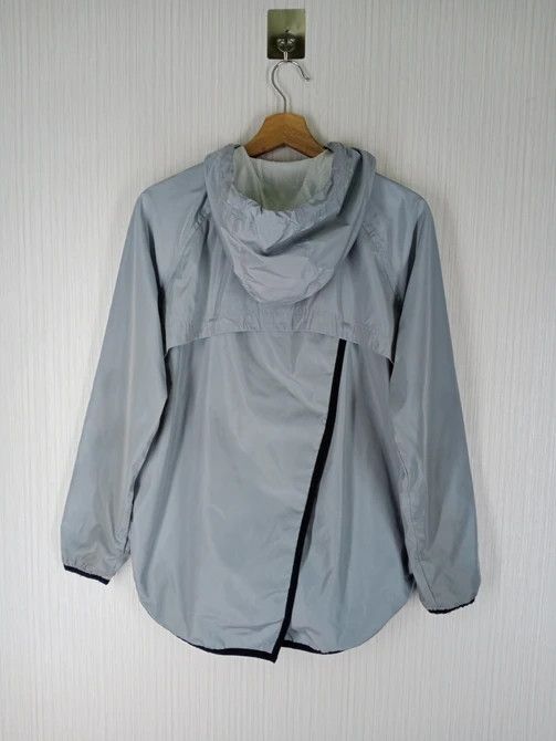 Calvin Klein Rare Calvin Klein Hoodie Jacket Nice Design Size US S / EU 44-46 / 1 - 2 Thumbnail