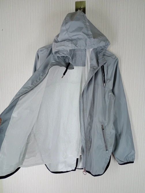 Calvin Klein Rare Calvin Klein Hoodie Jacket Nice Design Size US S / EU 44-46 / 1 - 6 Thumbnail