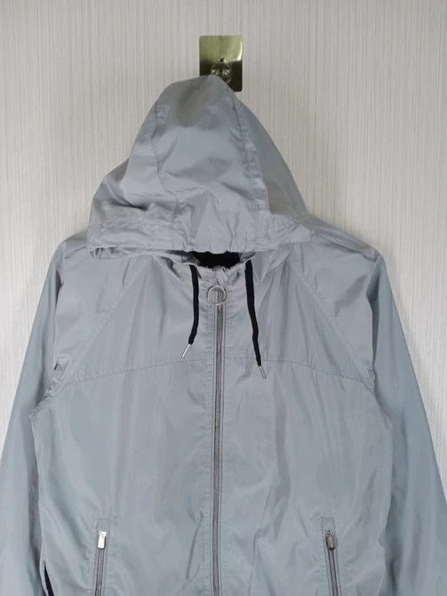 Calvin Klein Rare Calvin Klein Hoodie Jacket Nice Design Size US S / EU 44-46 / 1 - 3 Thumbnail