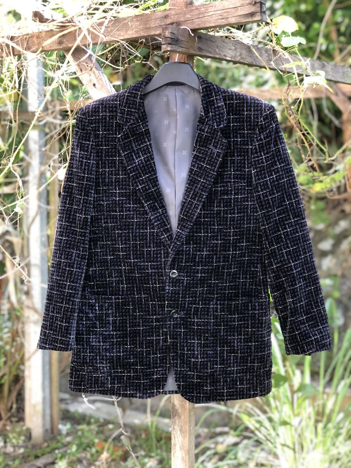 Japanese Brand Vintage 90's Blazer Velvet by Junket Gold Size US S / EU 44-46 / 1 - 1 Thumbnail