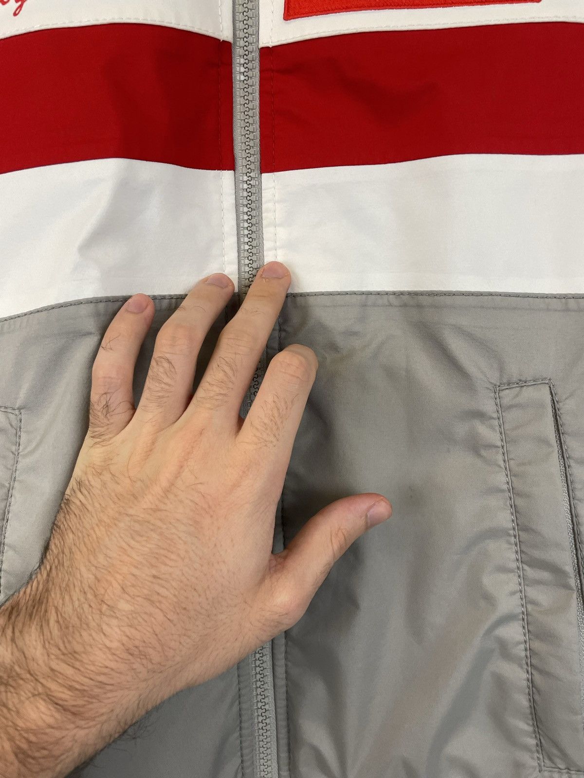 PRADA luna rossa 2003 ナイロンジャケット ライトグレー