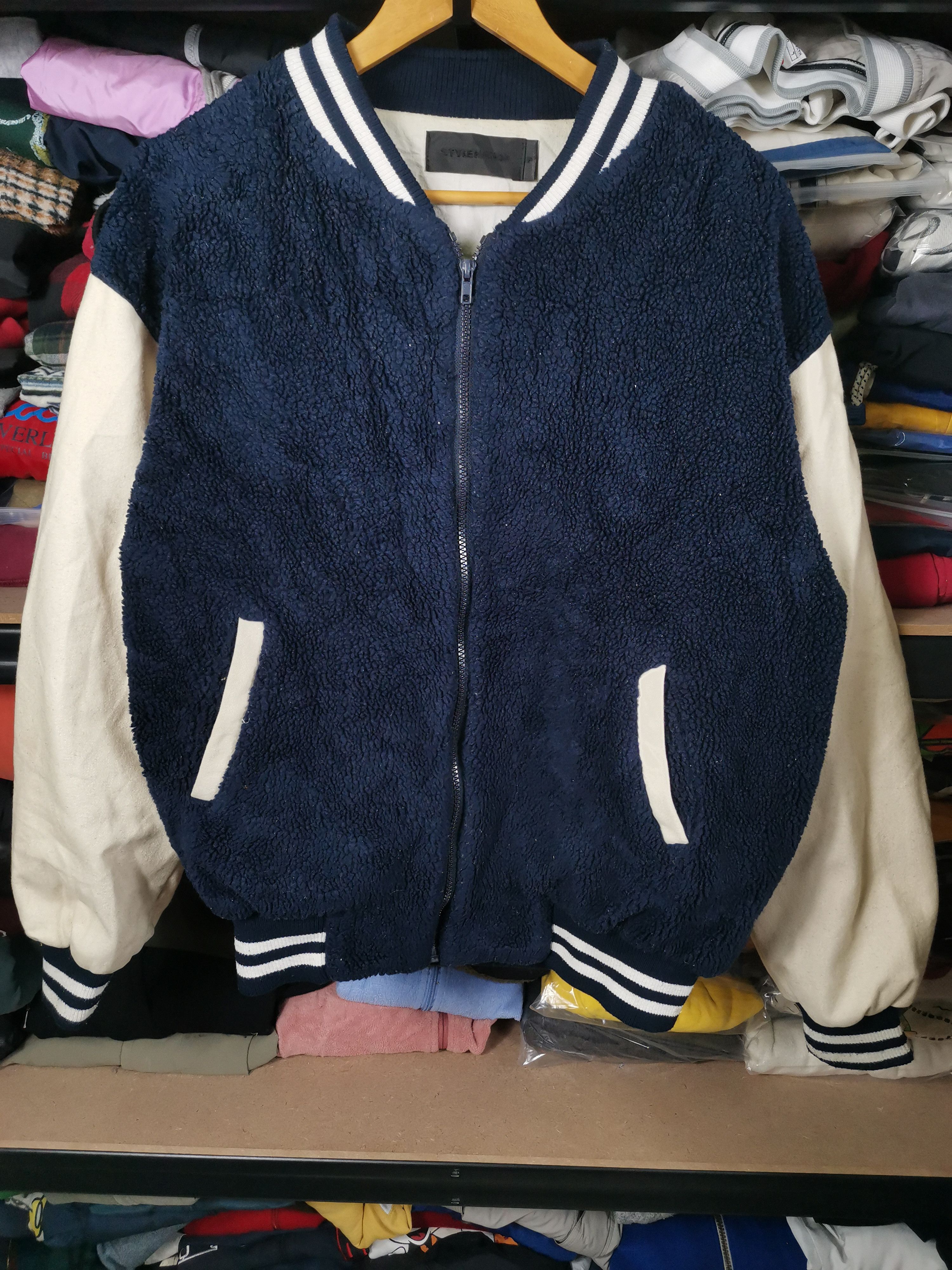 Japanese Brand Vintage Japanese Brand Sherpa Varsity Jacket Size US L / EU 52-54 / 3 - 1 Thumbnail