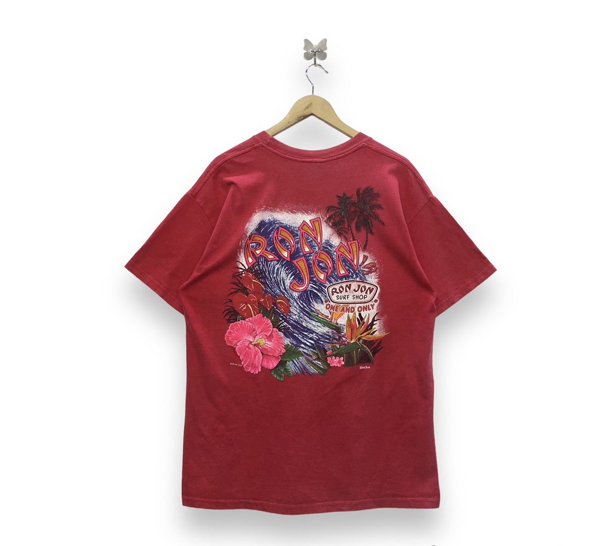 Ron Jon Surf Shop Vintage Faded Ron Jon One And Only Surfing Backhitt Shirt Size US L / EU 52-54 / 3 - 1 Thumbnail