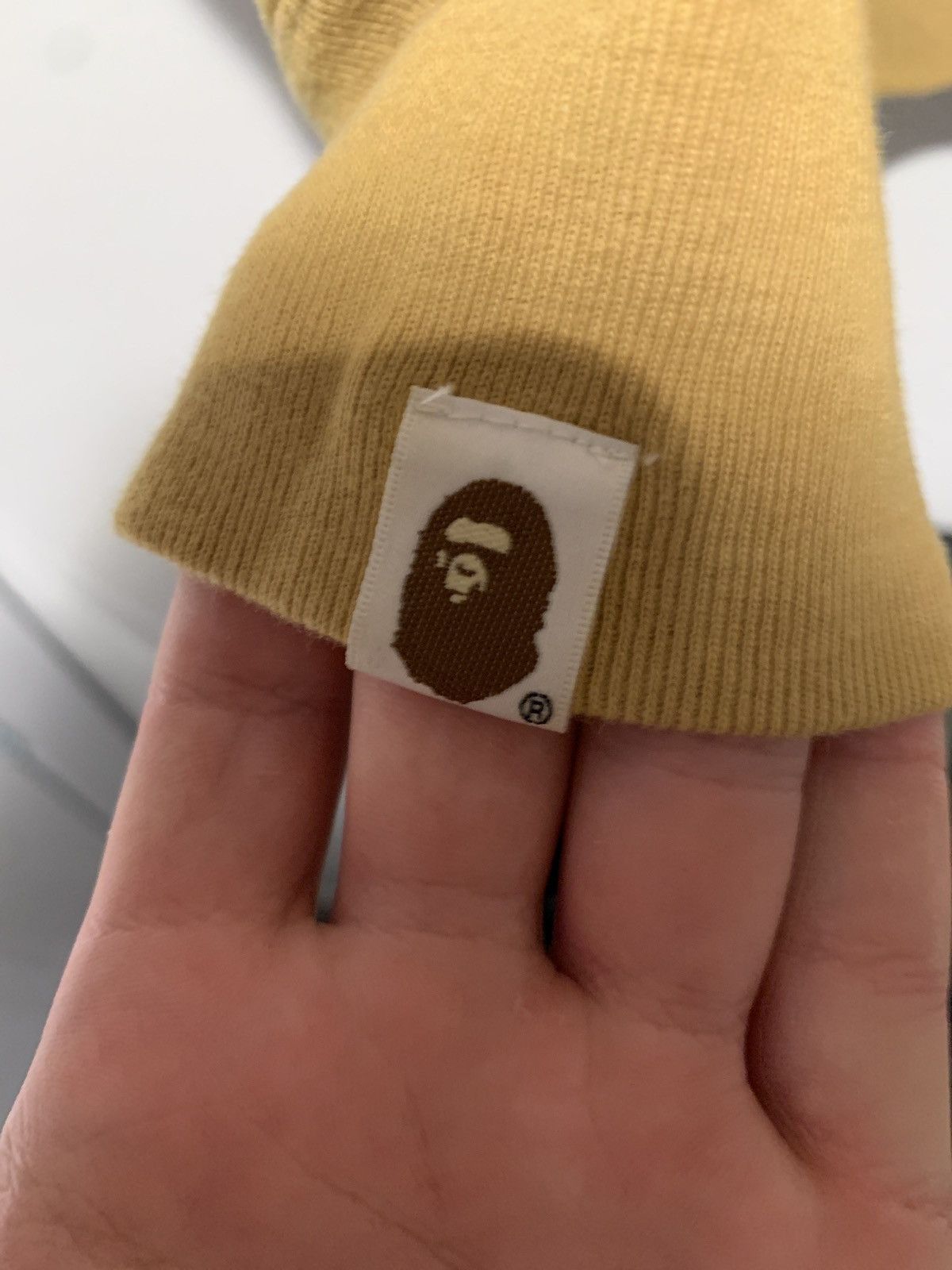 Bape 1st Camo Shark Crewneck Size US M / EU 48-50 / 2 - 6 Thumbnail