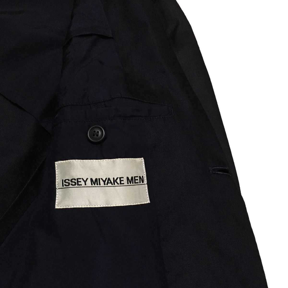 Vintage Rare Design Vintage Japanese Brand Issey Miyake Jacket 1990s Size US M / EU 48-50 / 2 - 6 Thumbnail