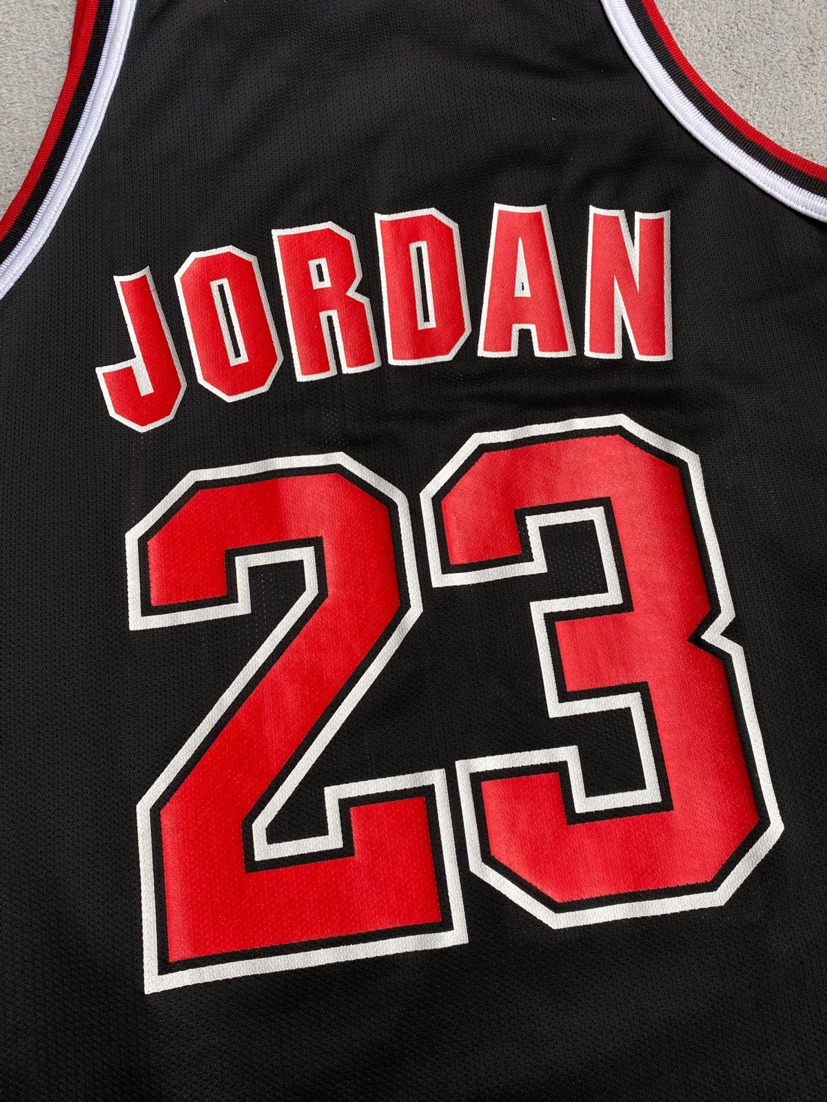 NBA × Vintage Vintage 90's Champion Chicago Bulls Michael Jordan 23 Size US S / EU 44-46 / 1 - 4 Thumbnail
