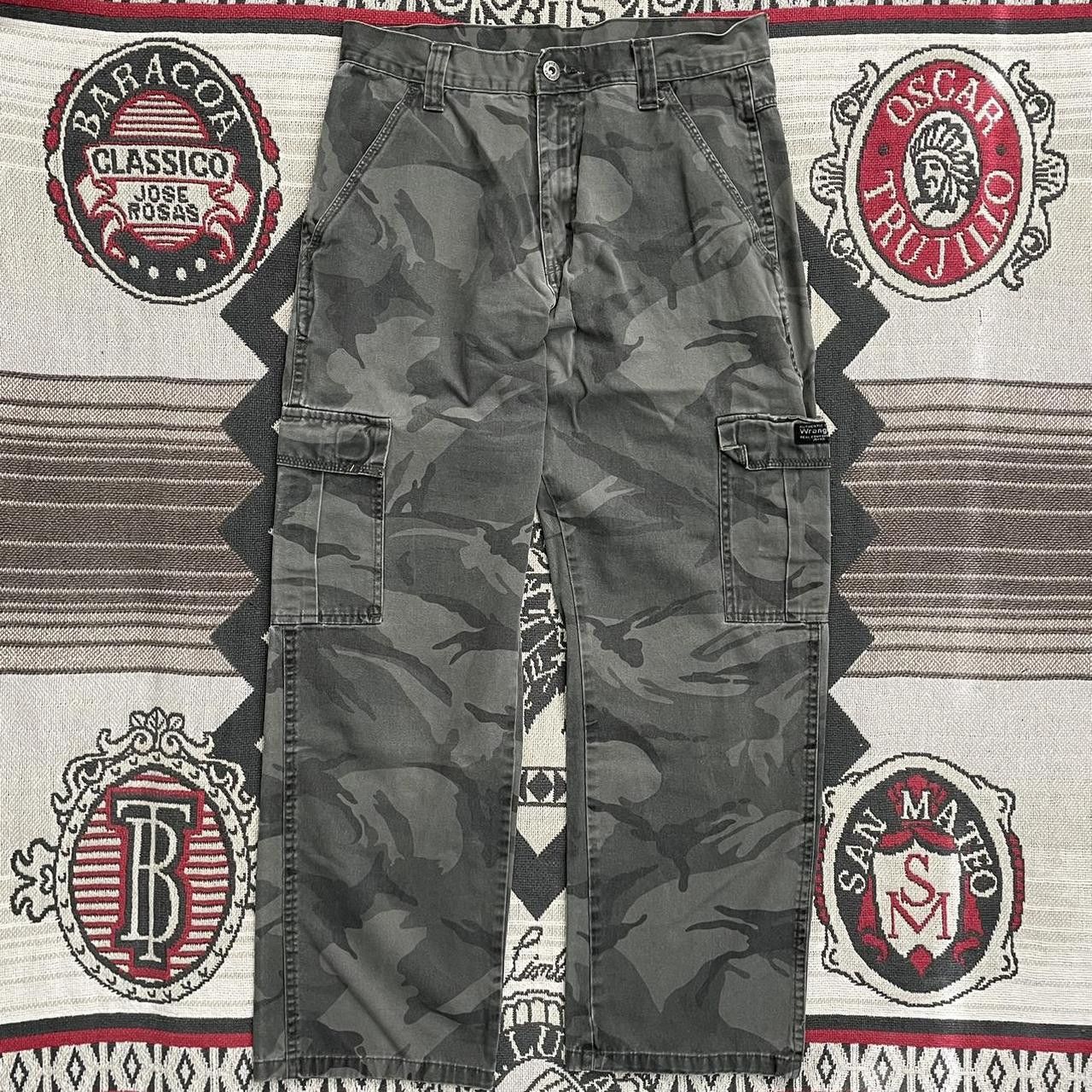 Wrangler Wrangler Camo Cargo Pants | Grailed