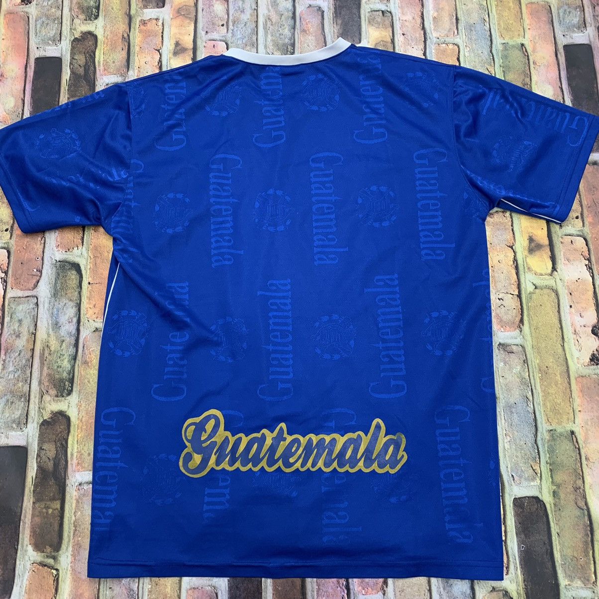 Umbro × Vintage Vintage Guatemala jersey Size US L / EU 52-54 / 3 - 2 Thumbnail