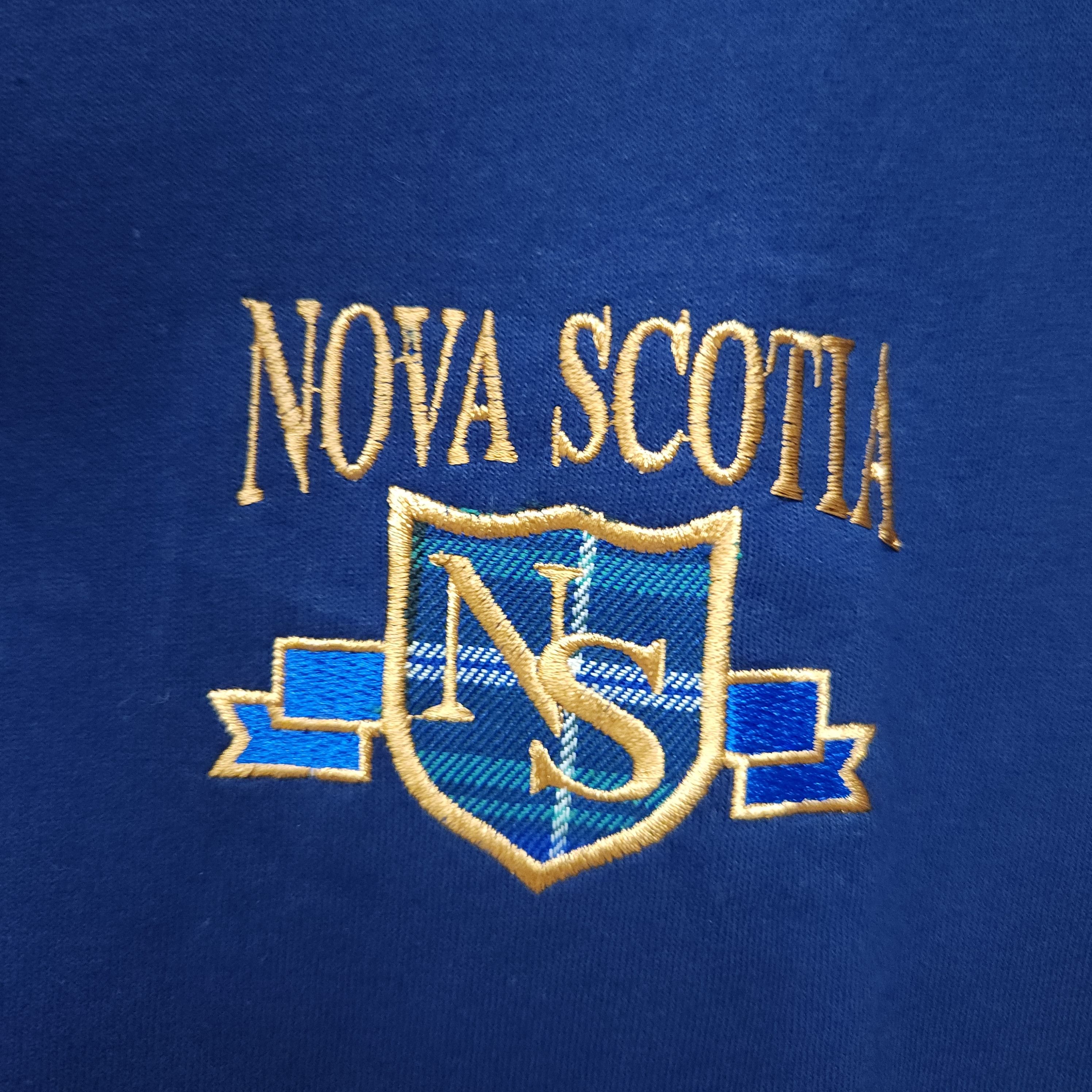 Vintage NWT Vintage Nova Scotia Embroidered T-Shirt Size US M / EU 48-50 / 2 - 4 Thumbnail