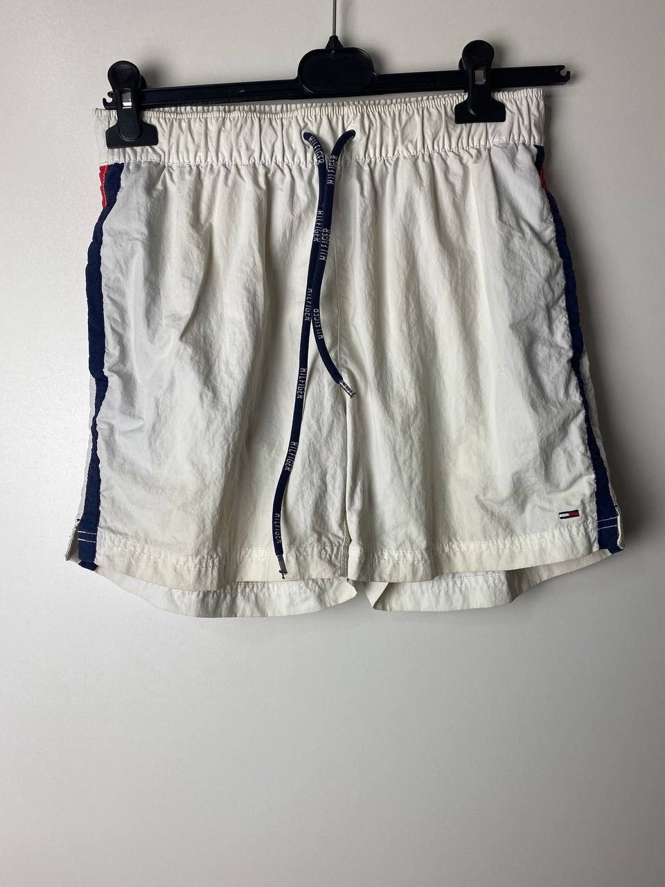 Tommy Hilfiger Tommy Hilfiger luxury shorts size S Size US 34 / EU 50 - 1 Thumbnail