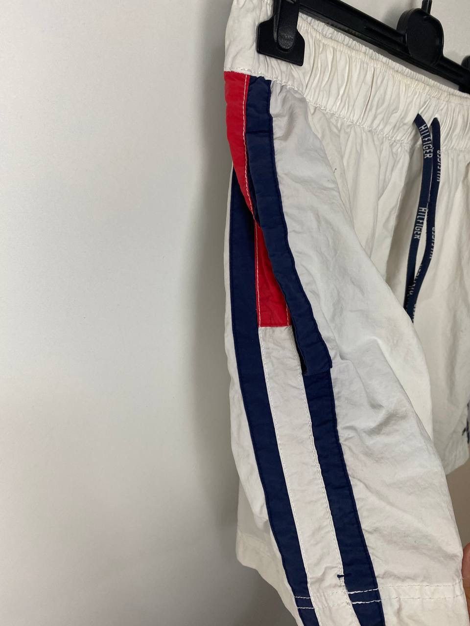 Tommy Hilfiger Tommy Hilfiger luxury shorts size S Size US 34 / EU 50 - 6 Thumbnail