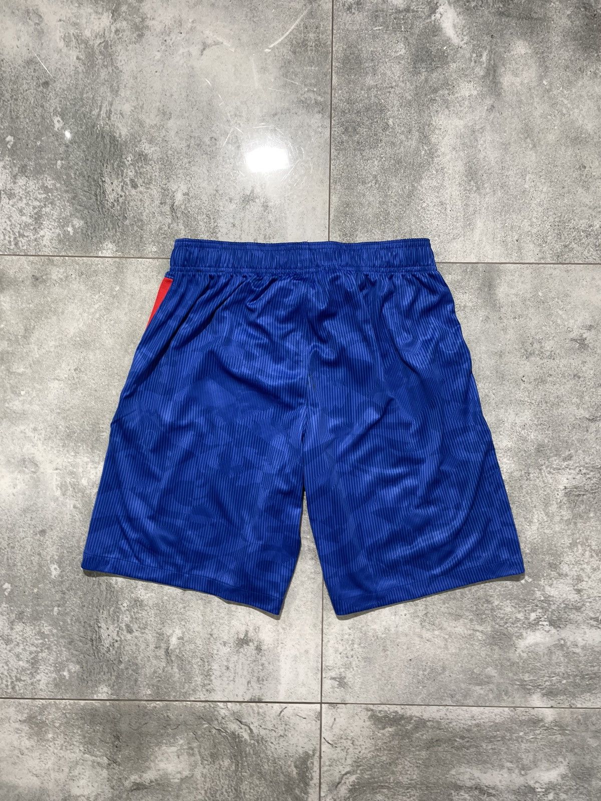 Nike × Vintage Nike England Soccer Shorts Size US 34 / EU 50 - 8 Thumbnail