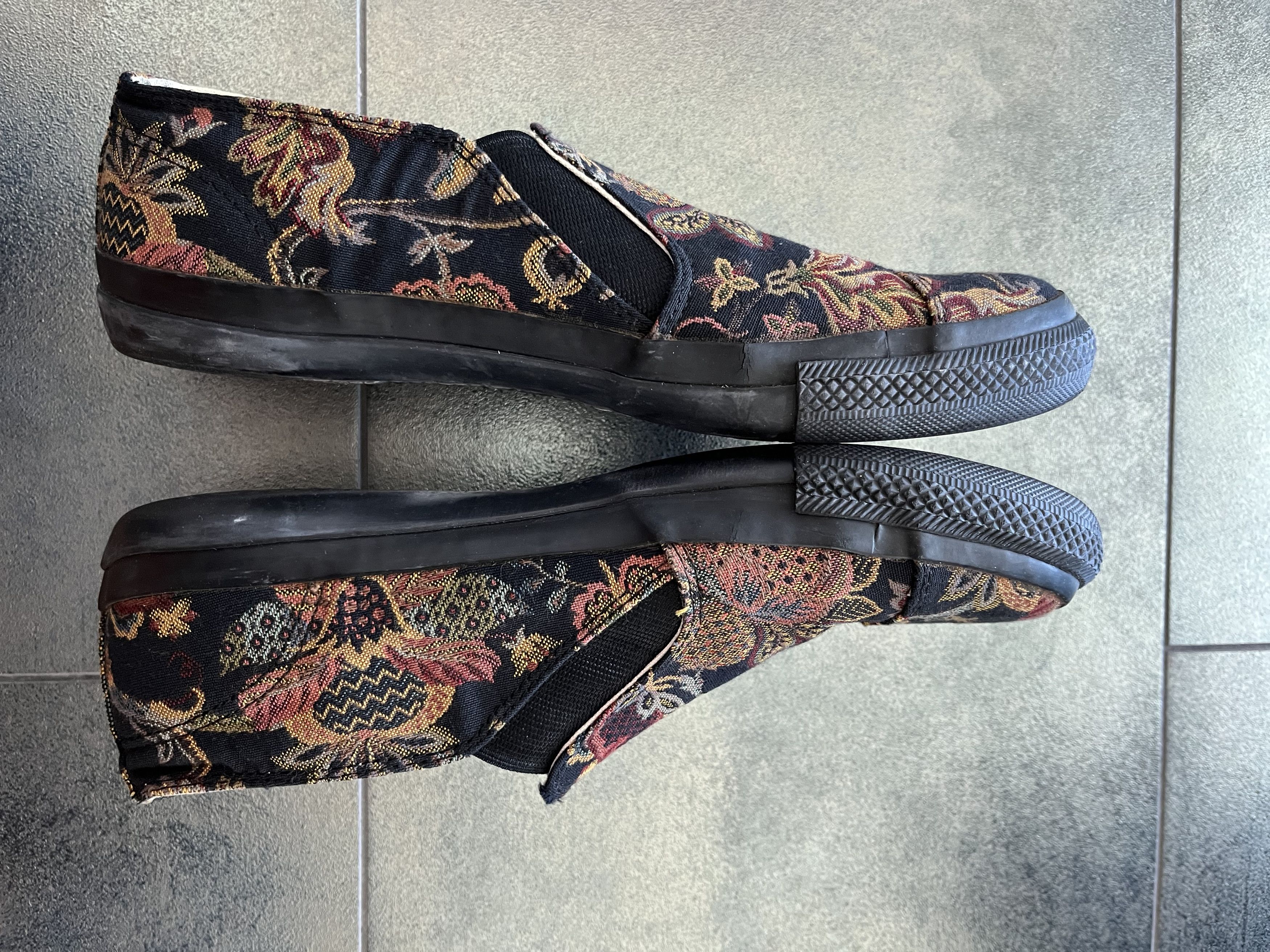 Yohji Yamamoto Yohji Yamamoto Pour Homme Embroidered Canvas Sneakers (JP 3) Size US 8 / EU 41 - 2 Thumbnail