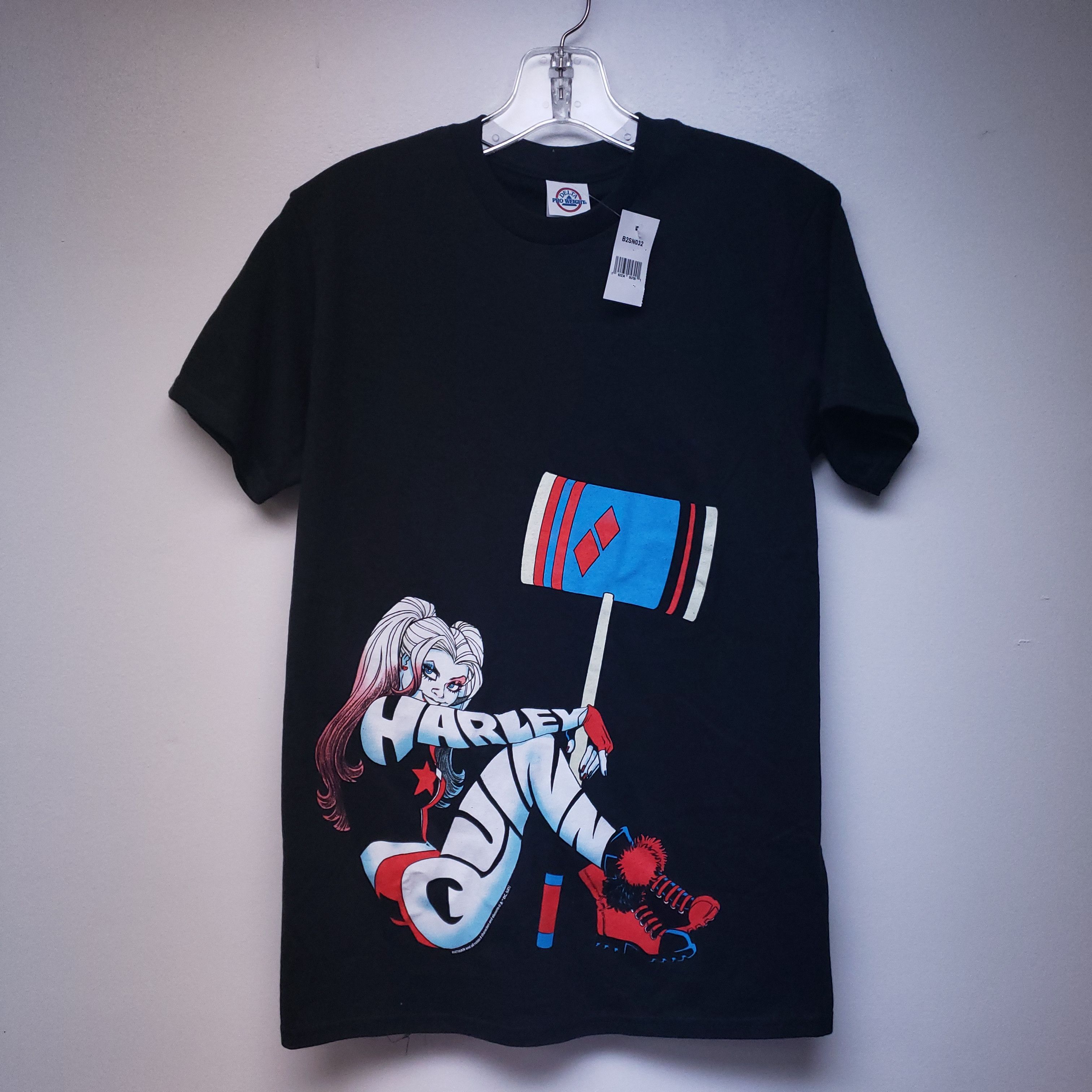 DC Comics Deadstock NWT DC Comics Harley Quinn T-Shirt Size US S / EU 44-46 / 1 - 1 Thumbnail
