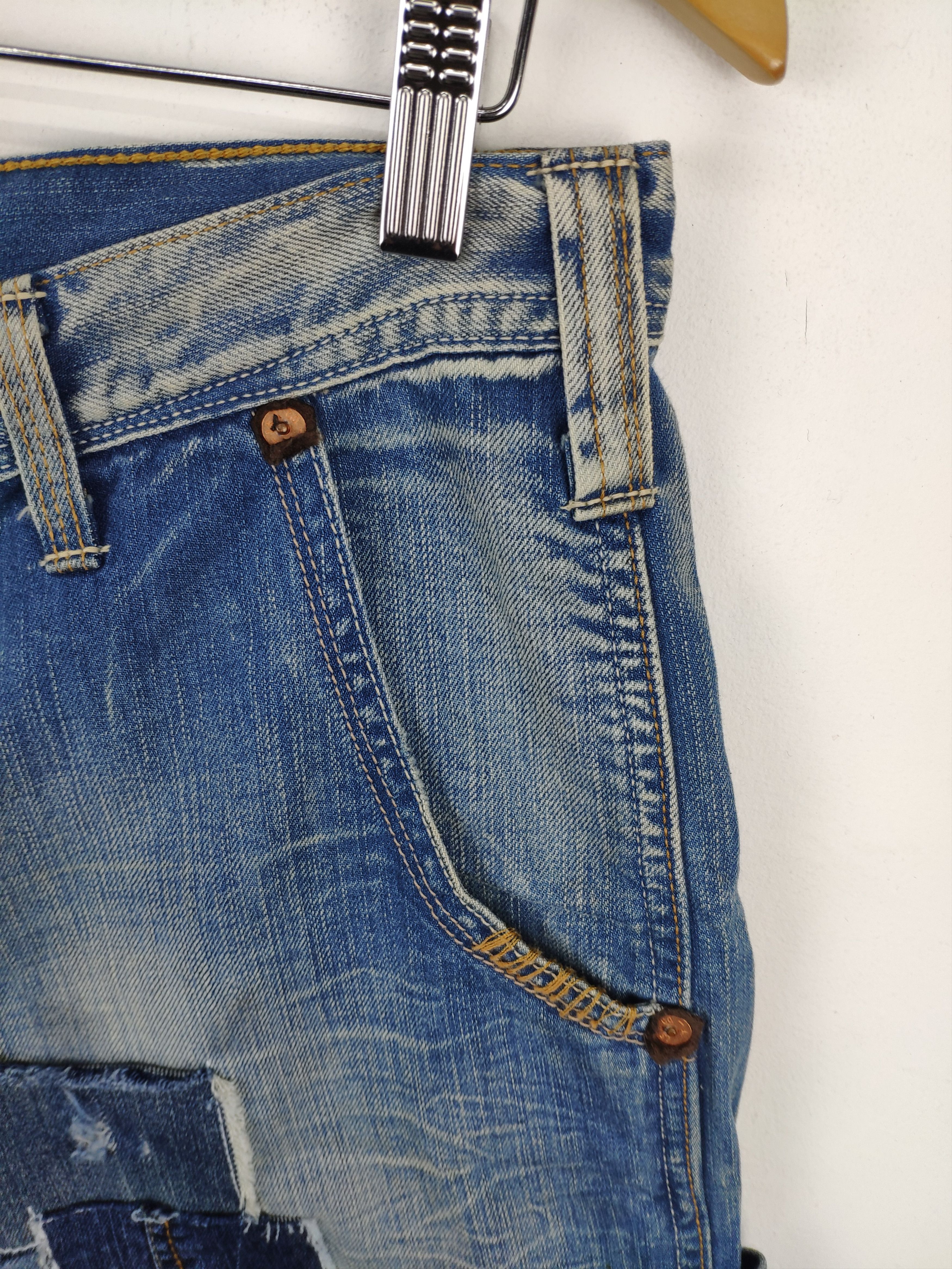 Levi's Vintage Clothing SALE 💥 Vintage Levis Distressed Jeans Patchwork Size US 32 / EU 48 - 7 Thumbnail