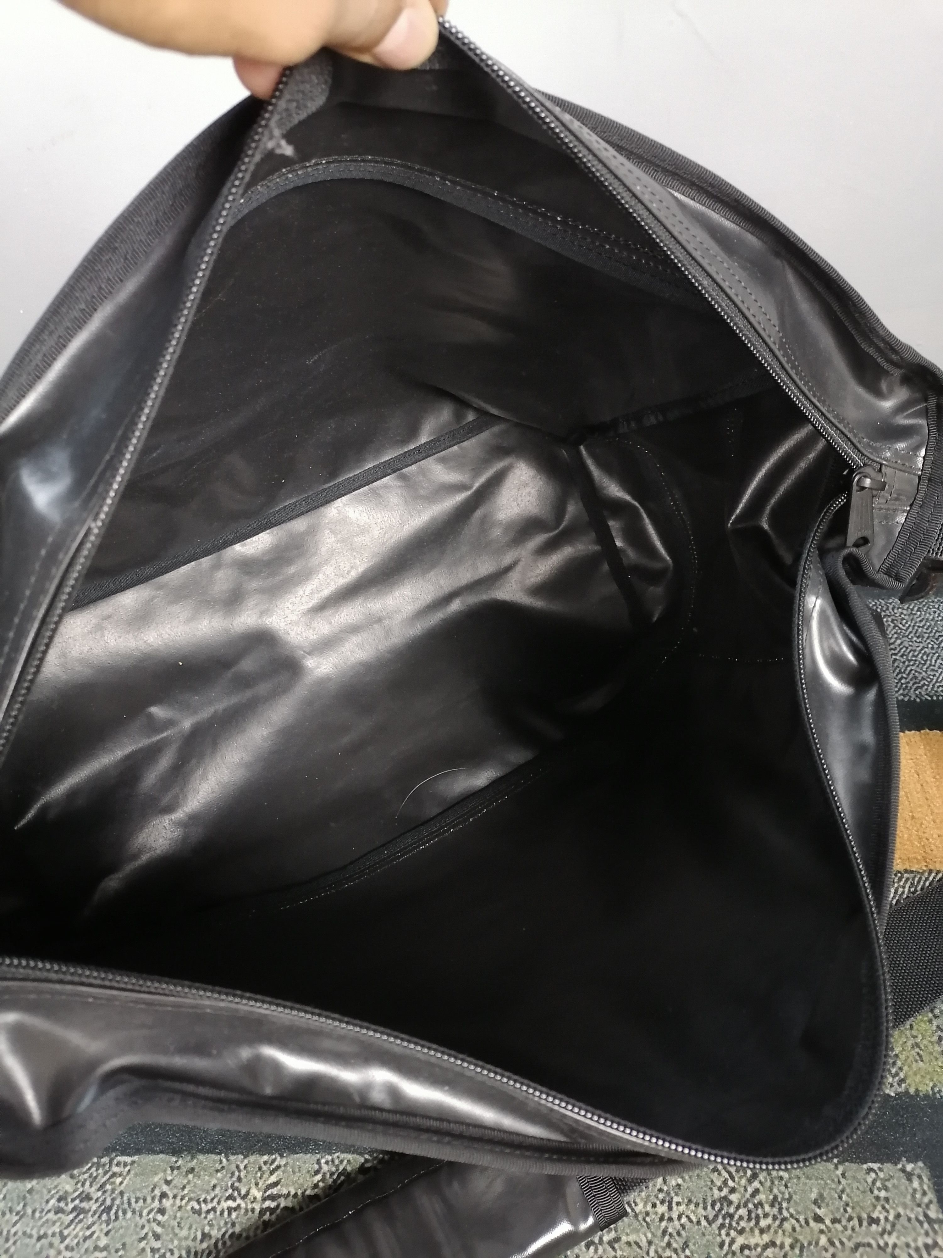 Japanese Brand × MasterPiece × Porter Porter waterproof large size messenger bag Size ONE SIZE - 13 Thumbnail