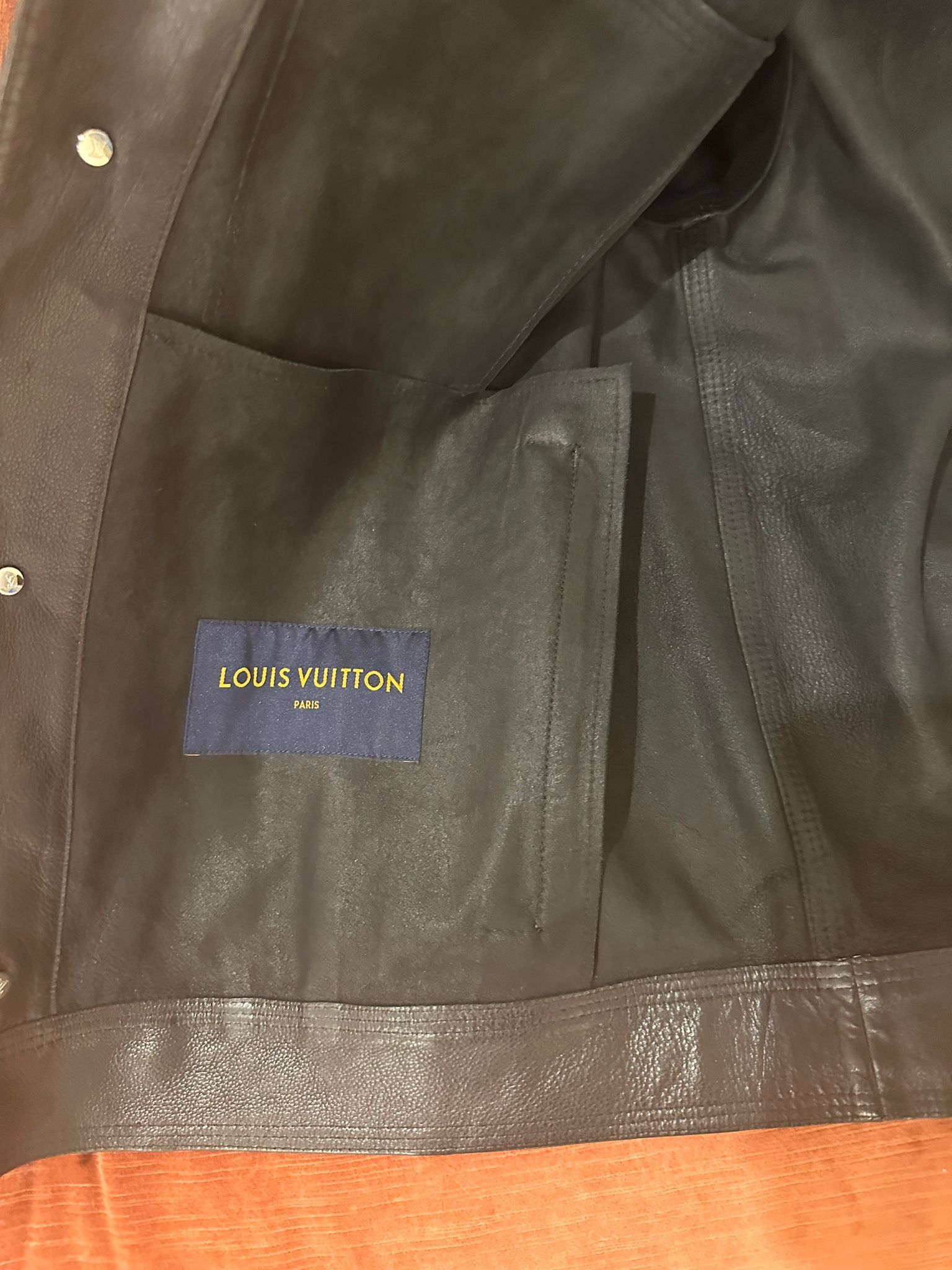 Louis Vuitton Paper Clip Leather Jacket in Black Size US M / EU 48-50 / 2 - 10 Thumbnail