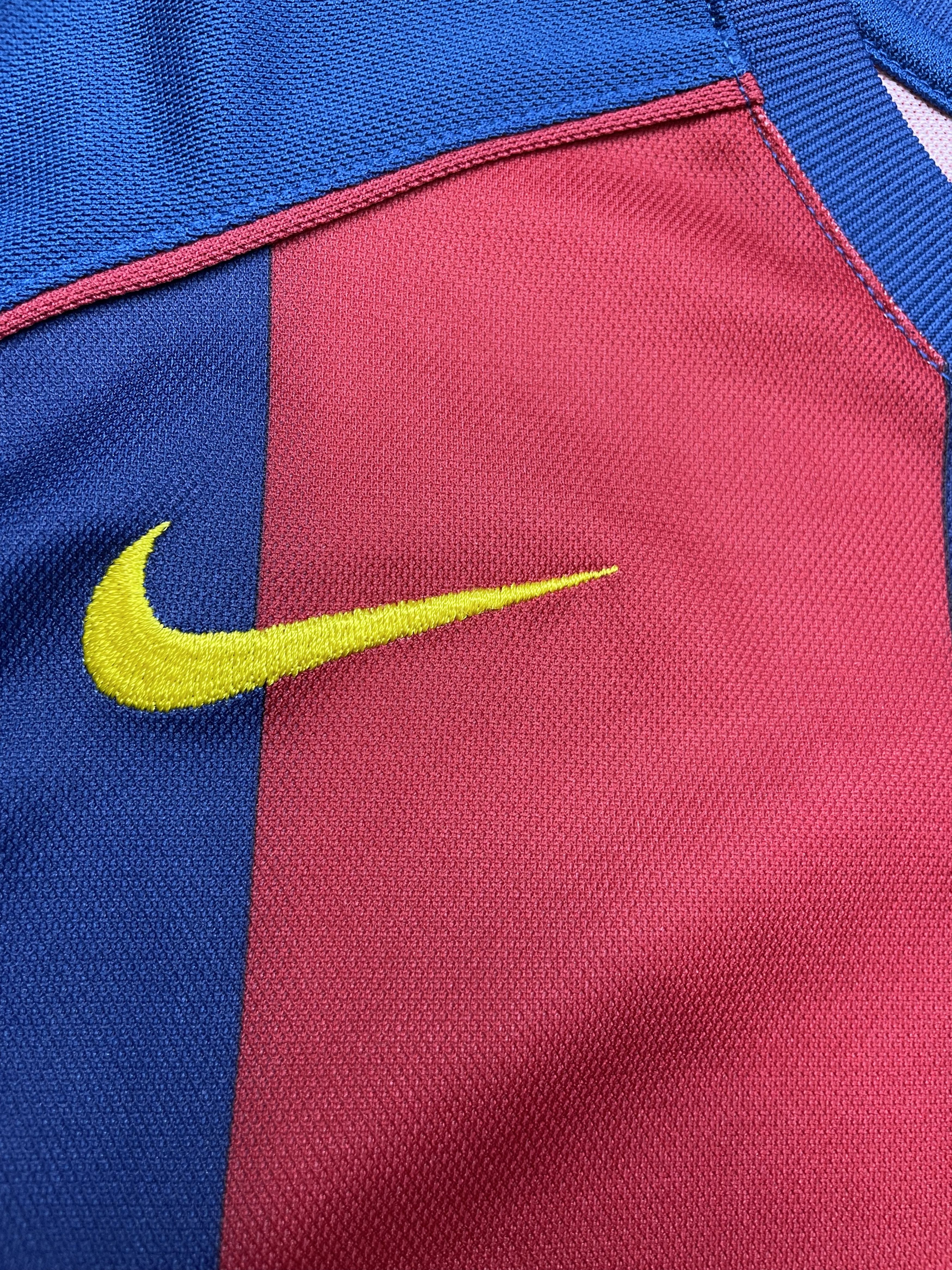 Nike × Vintage Barcelona football shirt 2004 Soccer Tee Y2K Hype Sport Size US M / EU 48-50 / 2 - 4 Thumbnail