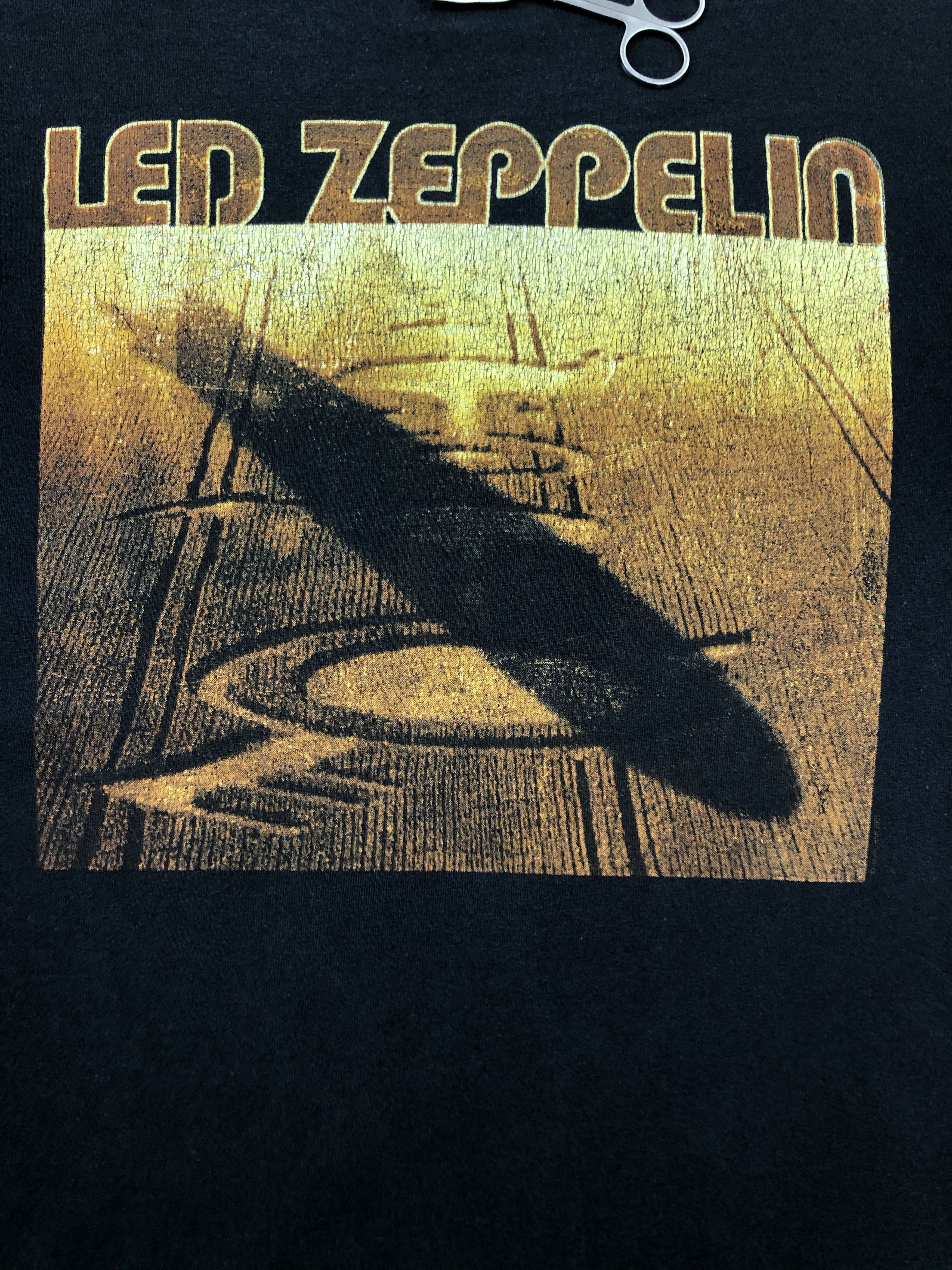 Band Tees × Led Zeppelin × Vintage Vintage Led Zeppelin Band Tee Rare Shirt Y2K Hype Drill Size US M / EU 48-50 / 2 - 3 Thumbnail