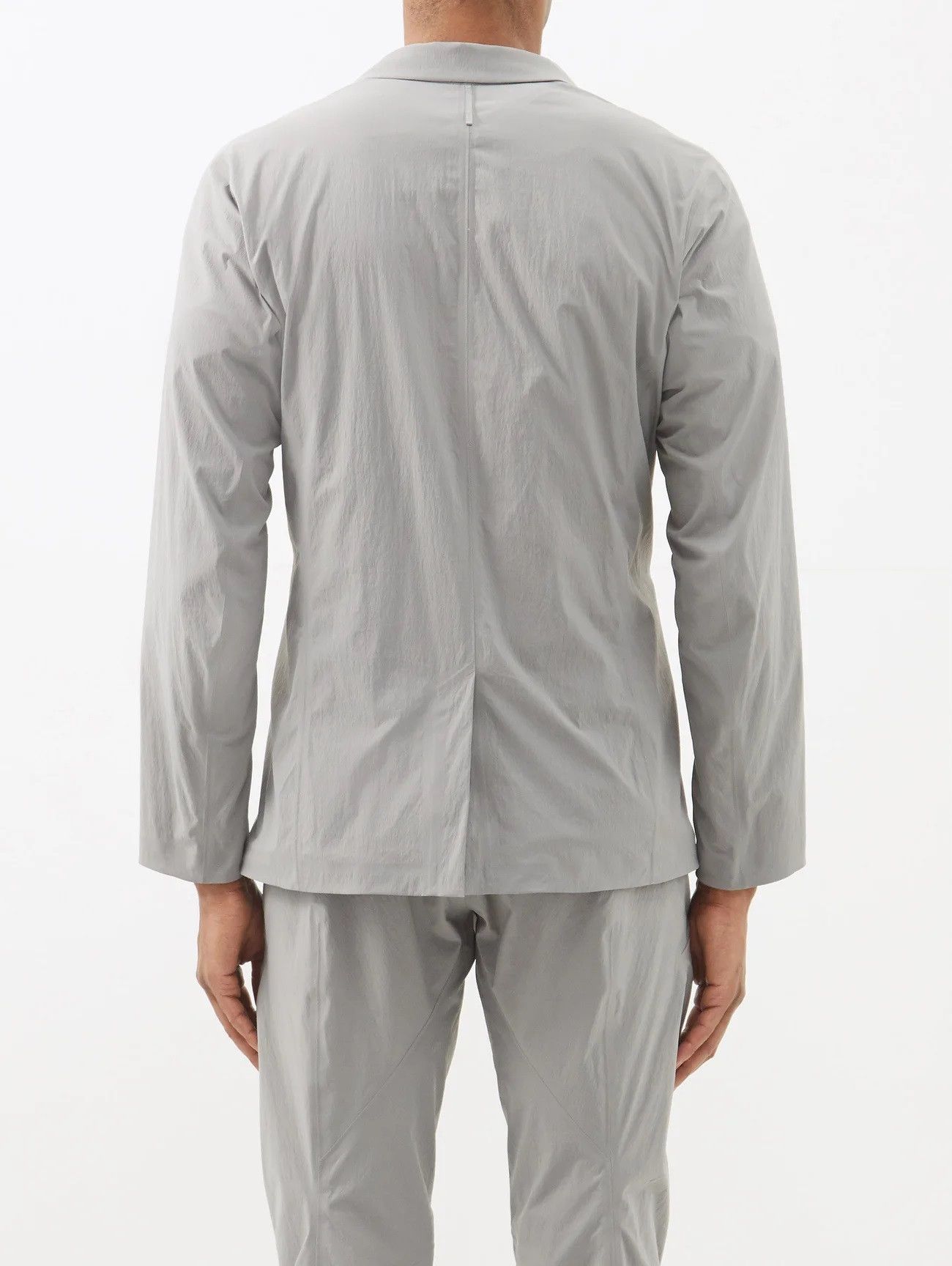 Veilance Veilance LT Blazer - Concrete Size US XL / EU 56 / 4 - 2 Thumbnail
