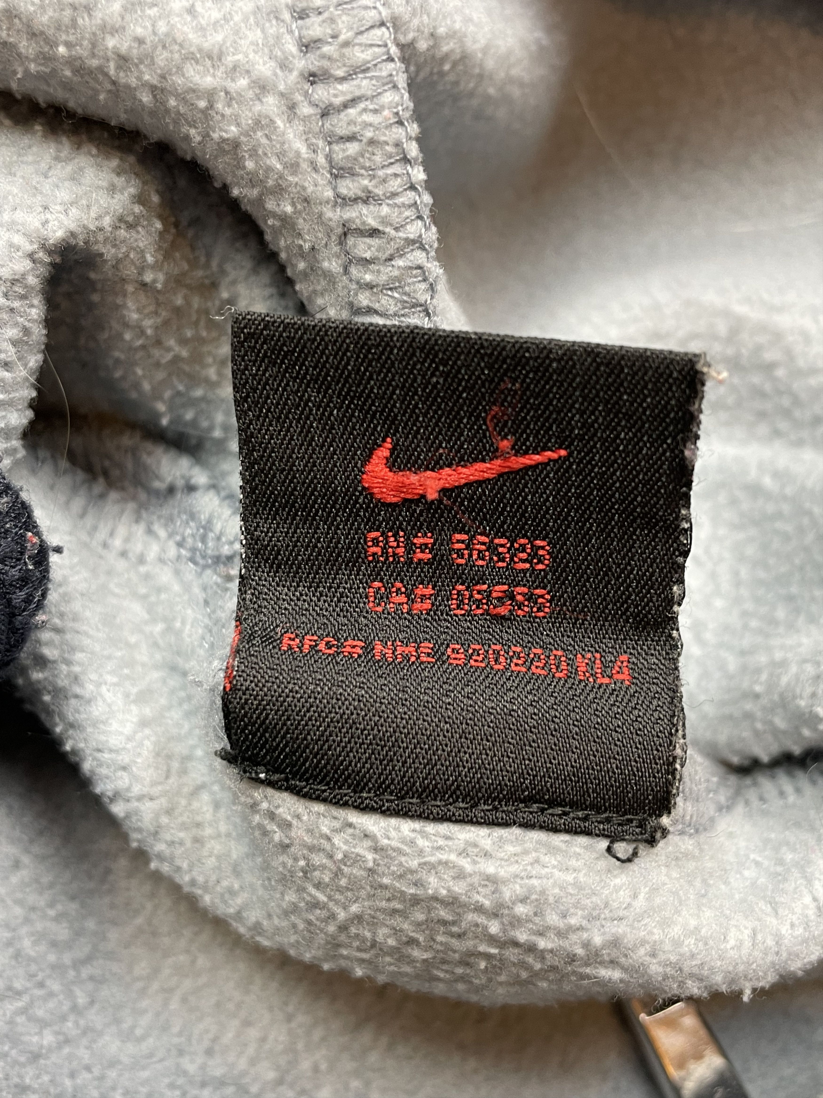 Nike × Vintage Vintage Nike Hooded Fleece Sweatshirt Center Logo Swoosh Size US M / EU 48-50 / 2 - 7 Thumbnail