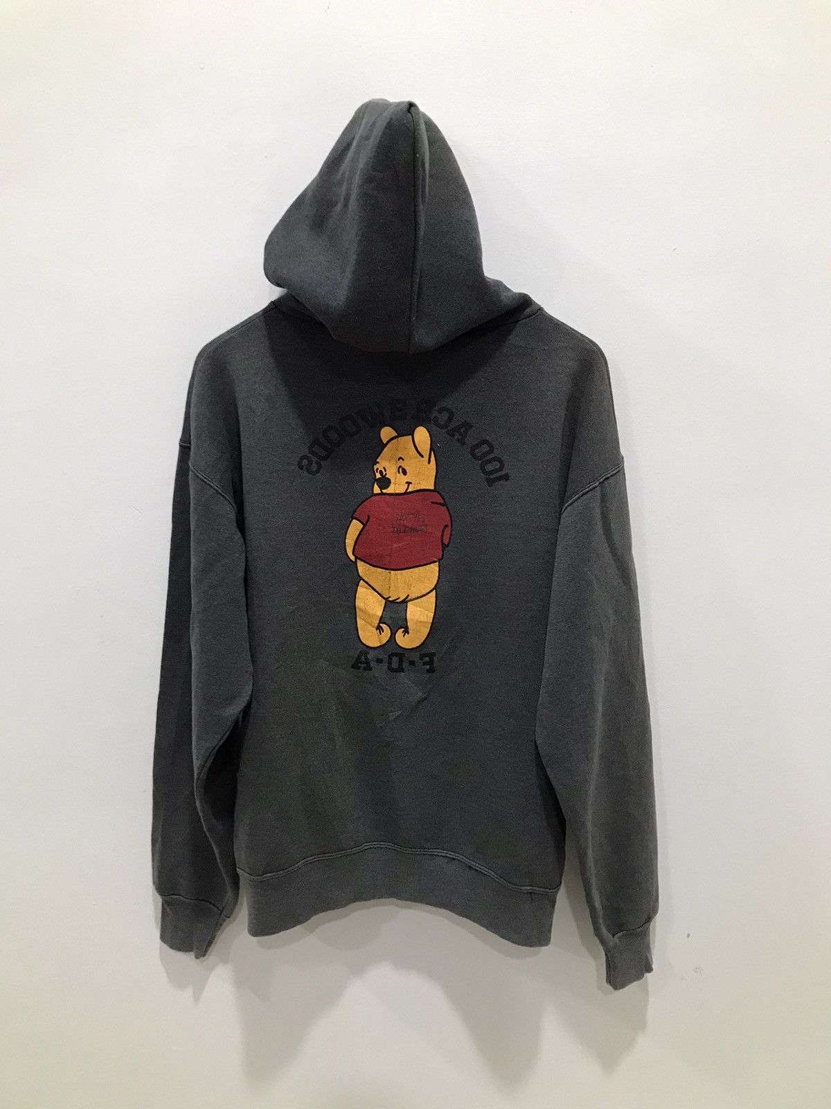Cartoon Network Vtg Winnie the Pooh FDA hoodie sweatshirt Size US M / EU 48-50 / 2 - 7 Thumbnail