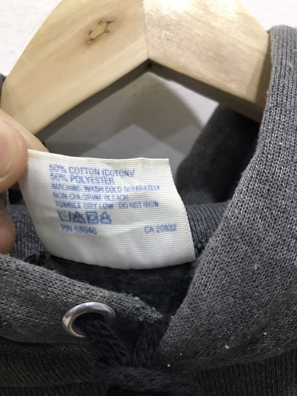Cartoon Network Vtg Winnie the Pooh FDA hoodie sweatshirt Size US M / EU 48-50 / 2 - 10 Thumbnail