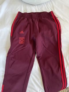 Maroon hot sale calabasas pants