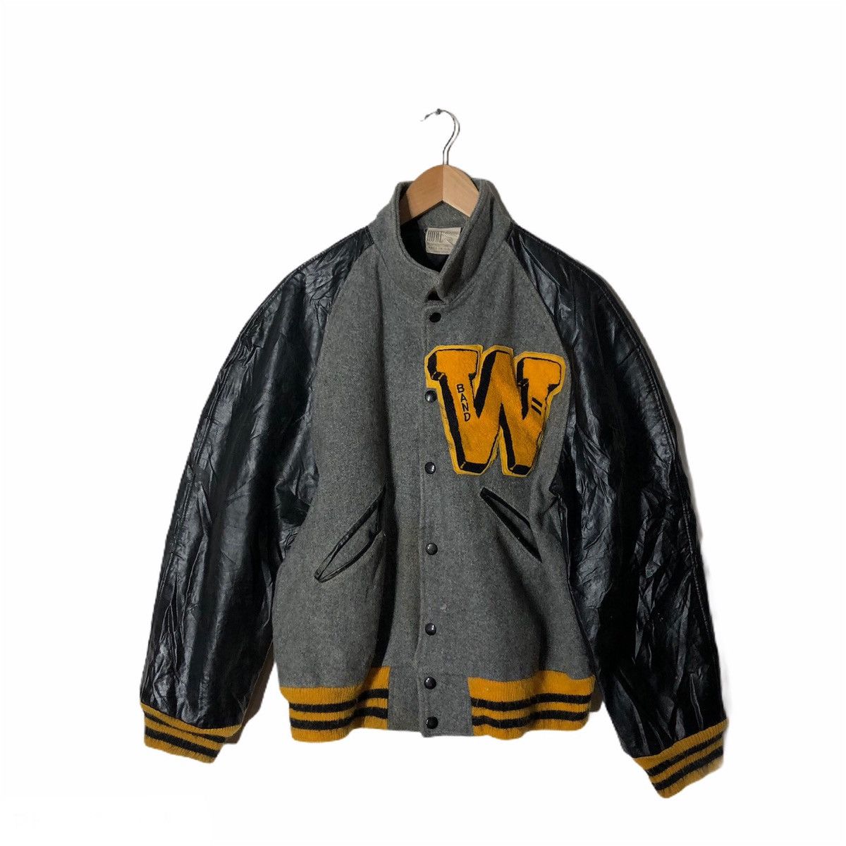 Vintage VINTAGE HOWE ATHLETIC APPAREL VARSITY JACKET Size US M / EU 48-50 / 2 - 1 Thumbnail