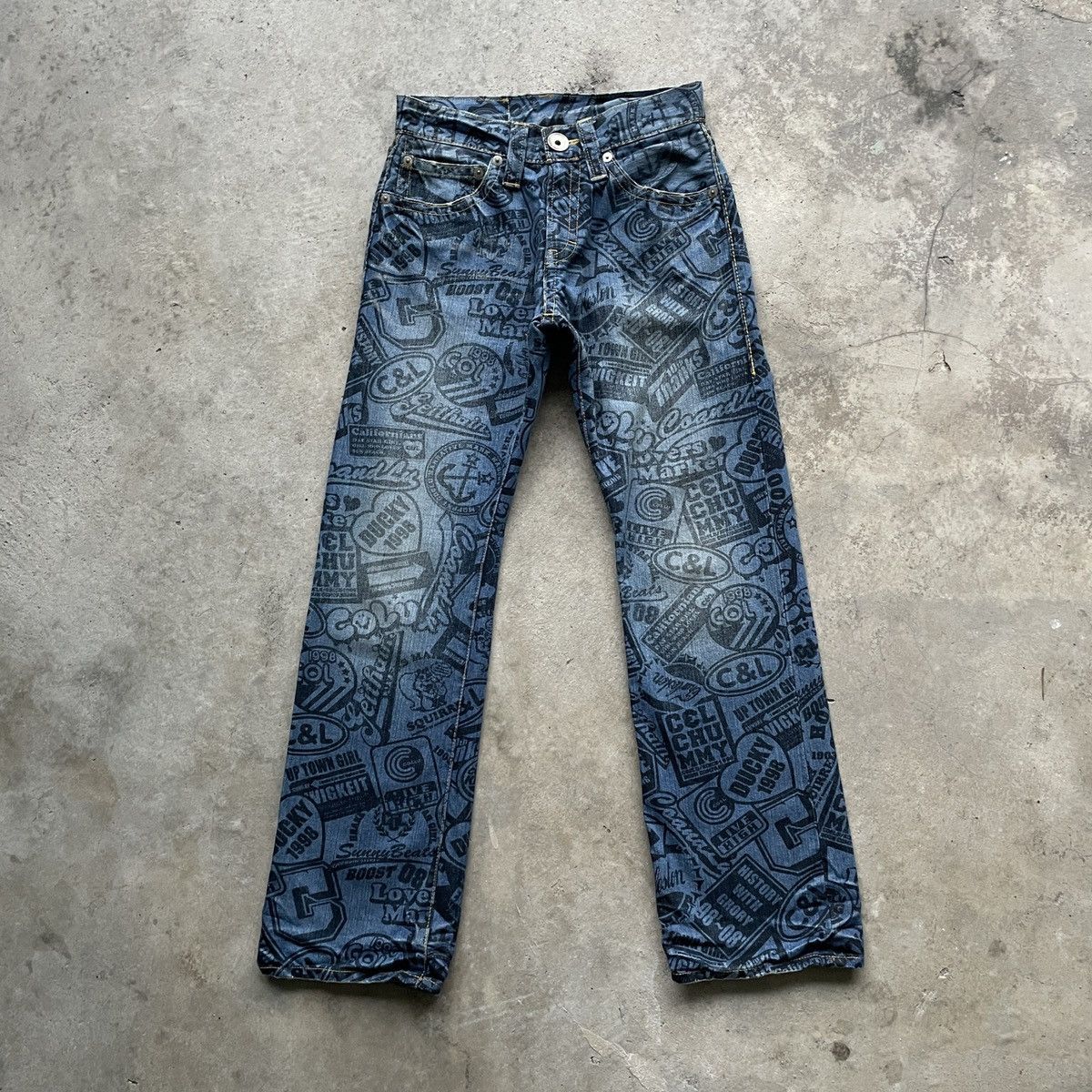 Japanese Brand Vintage Japanese Faded Full Print Denim Jeans Pants W27x29.5 Size US 27 - 1 Thumbnail