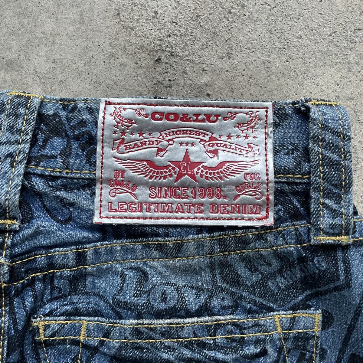 Japanese Brand Vintage Japanese Faded Full Print Denim Jeans Pants W27x29.5 Size US 27 - 9 Thumbnail