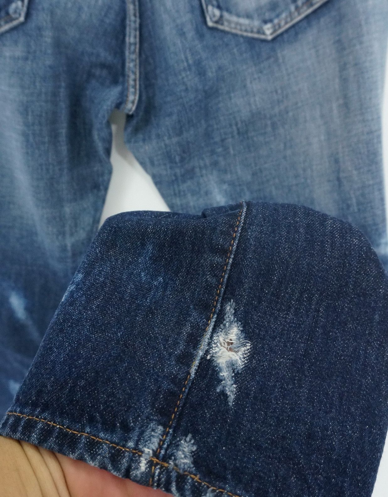 Japanese Brand Vintage RNA Inc Japan Distressed Faded Jeans Size US 30 / EU 46 - 9 Thumbnail