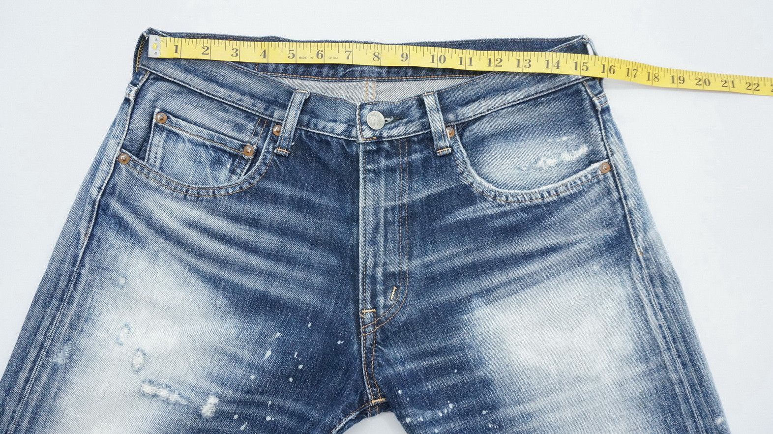 Japanese Brand Vintage RNA Inc Japan Distressed Faded Jeans Size US 30 / EU 46 - 12 Thumbnail