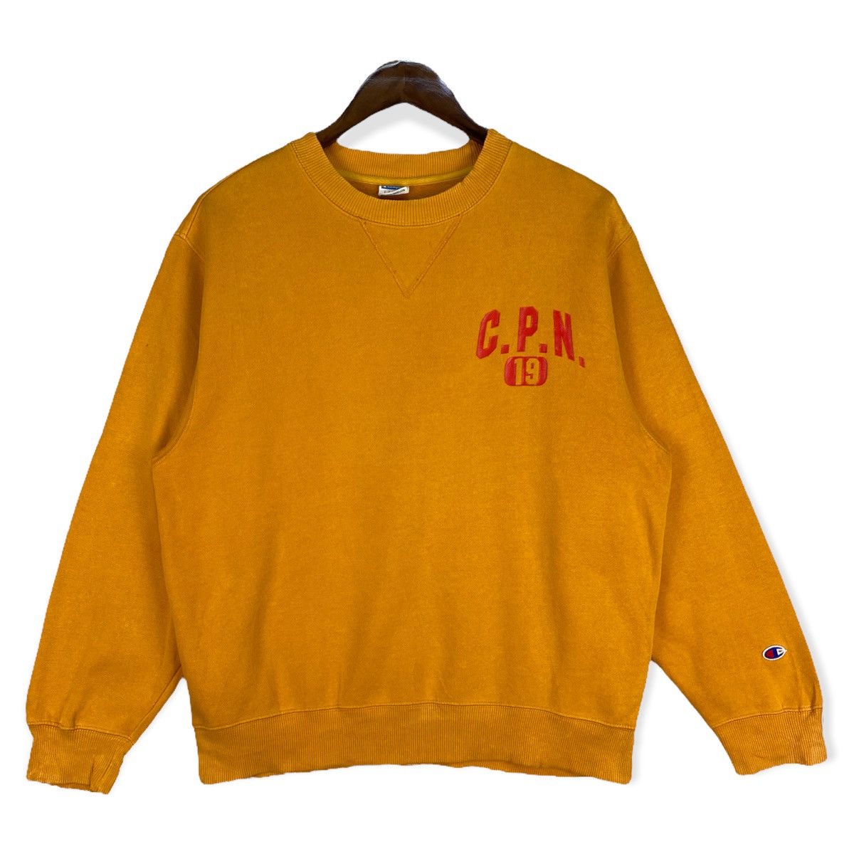 Champion Vintage Champion C.P.N Sweatshirt Size US L / EU 52-54 / 3 - 1 Thumbnail