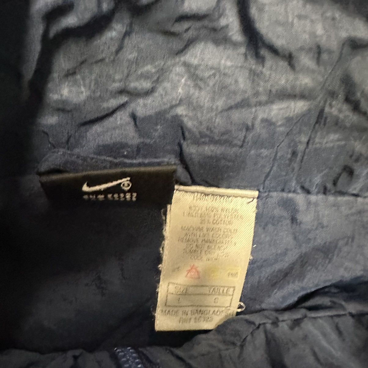 Nike Vintage Nike Wind Breaker Jacket Size US L / EU 52-54 / 3 - 4 Thumbnail