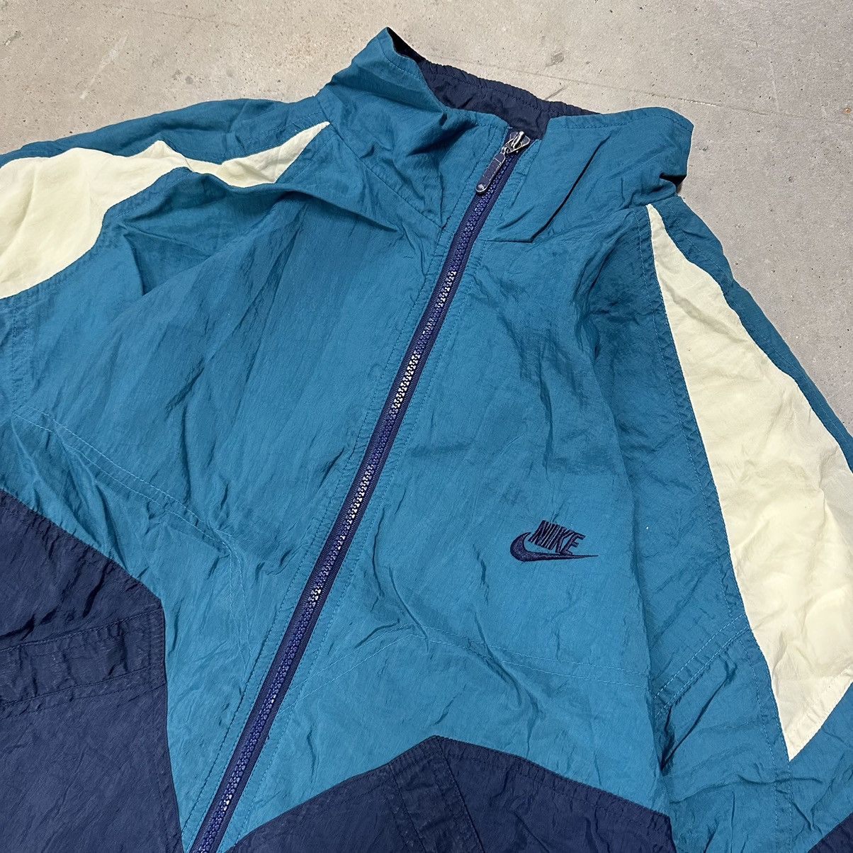 Nike Vintage Nike Wind Breaker Jacket Size US L / EU 52-54 / 3 - 2 Thumbnail