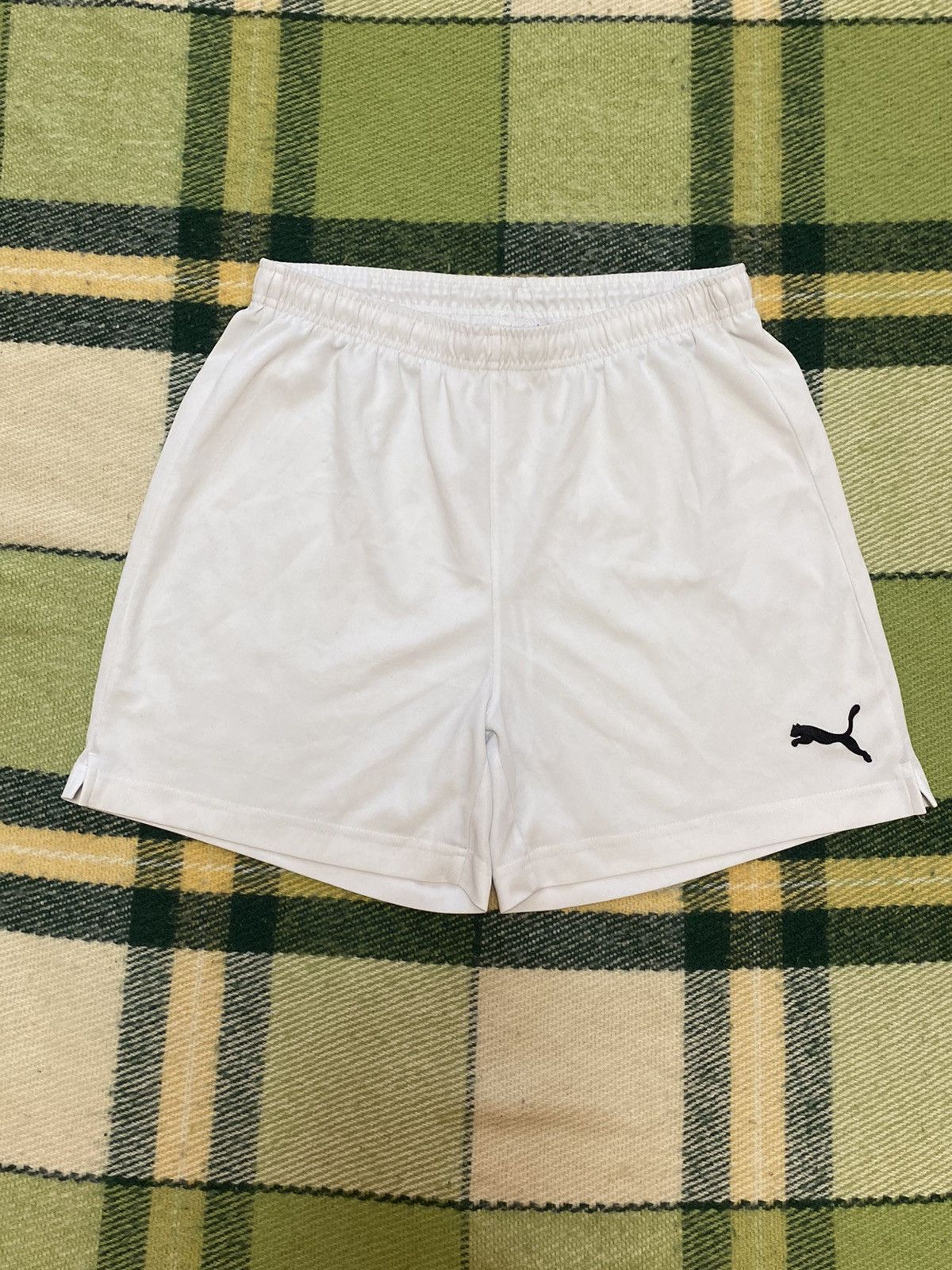 Puma Vintage 90s Puma shorts streetwear y2k casual style size L Size US 34 / EU 50 - 1 Thumbnail