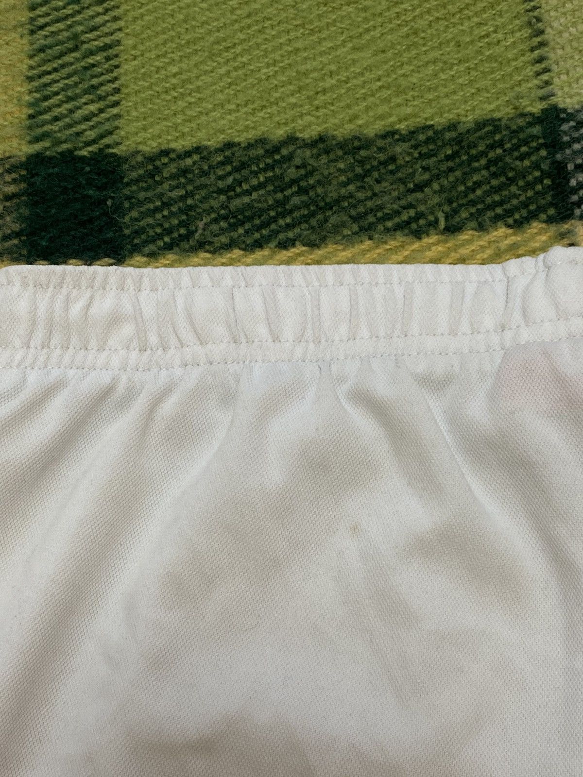 Puma Vintage 90s Puma shorts streetwear y2k casual style size L Size US 34 / EU 50 - 3 Thumbnail