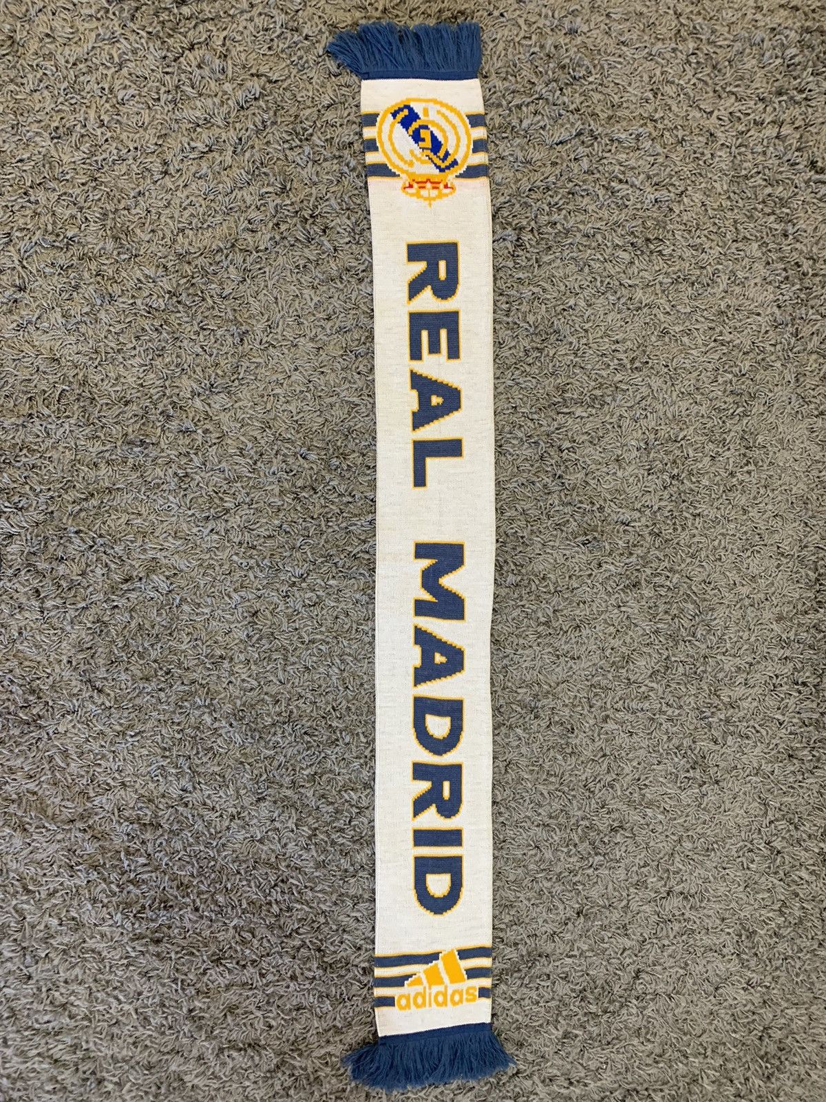 Adidas Adidas Vintage Real Madrid Football Size ONE SIZE - 2 Thumbnail