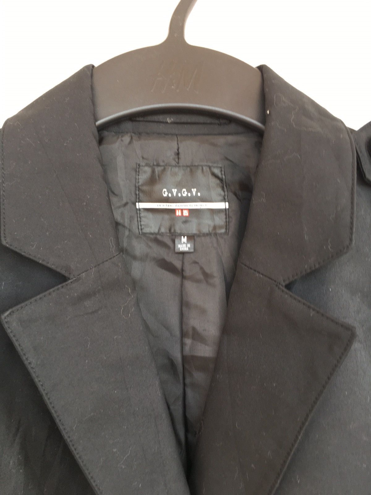 G.V.G.V. uniqlo collab project Size US M / EU 48-50 / 2 - 2 Thumbnail