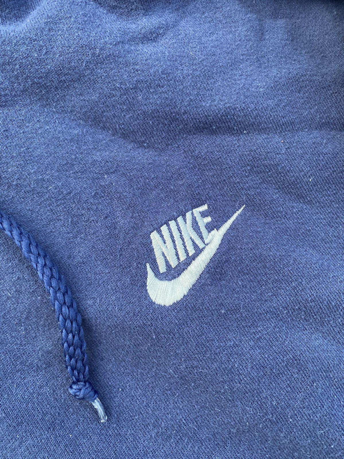 Nike × Vintage Vintage 90s nike Dark Blue oversized Hoodie Size US L / EU 52-54 / 3 - 4 Thumbnail