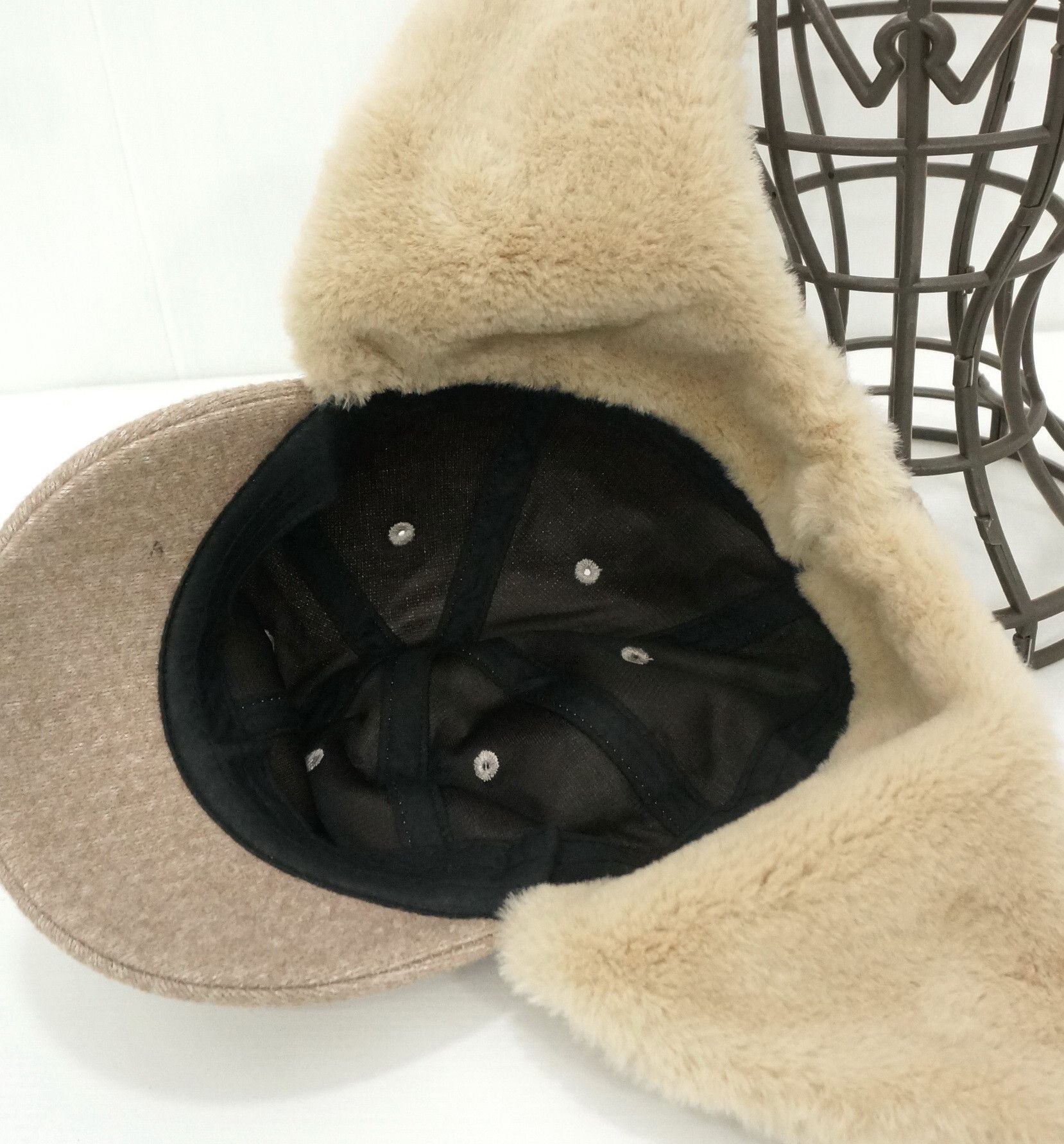 Japanese Brand 🔥Japanese Light Brown Earflap cap Size ONE SIZE - 7 Thumbnail