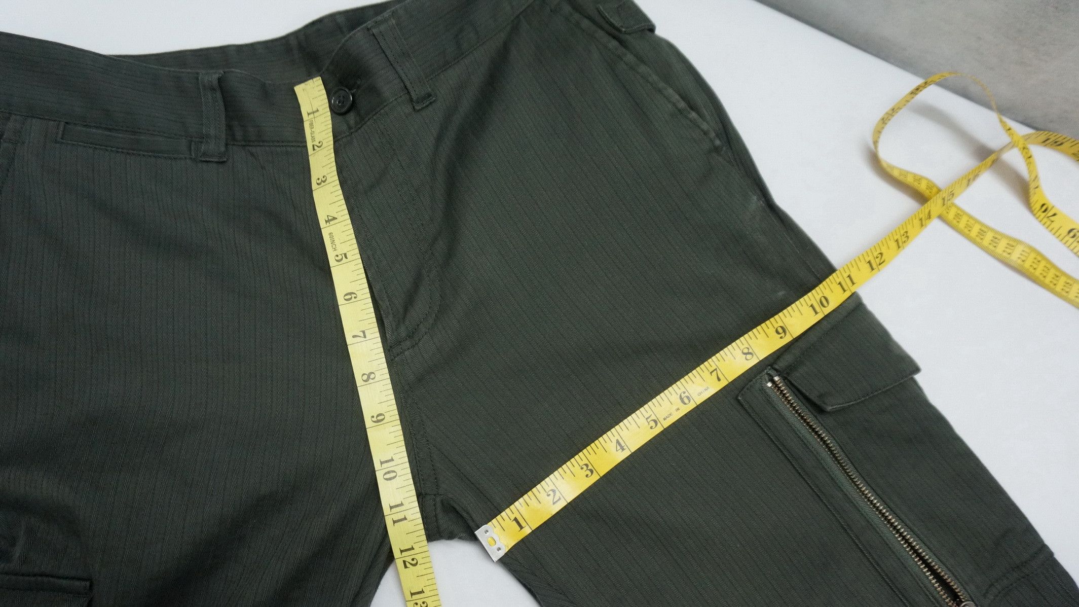 Calvin Klein CALVIN KLEIN Greenish Slate Black Cargo Worn Pants Size US 34 / EU 50 - 18 Thumbnail