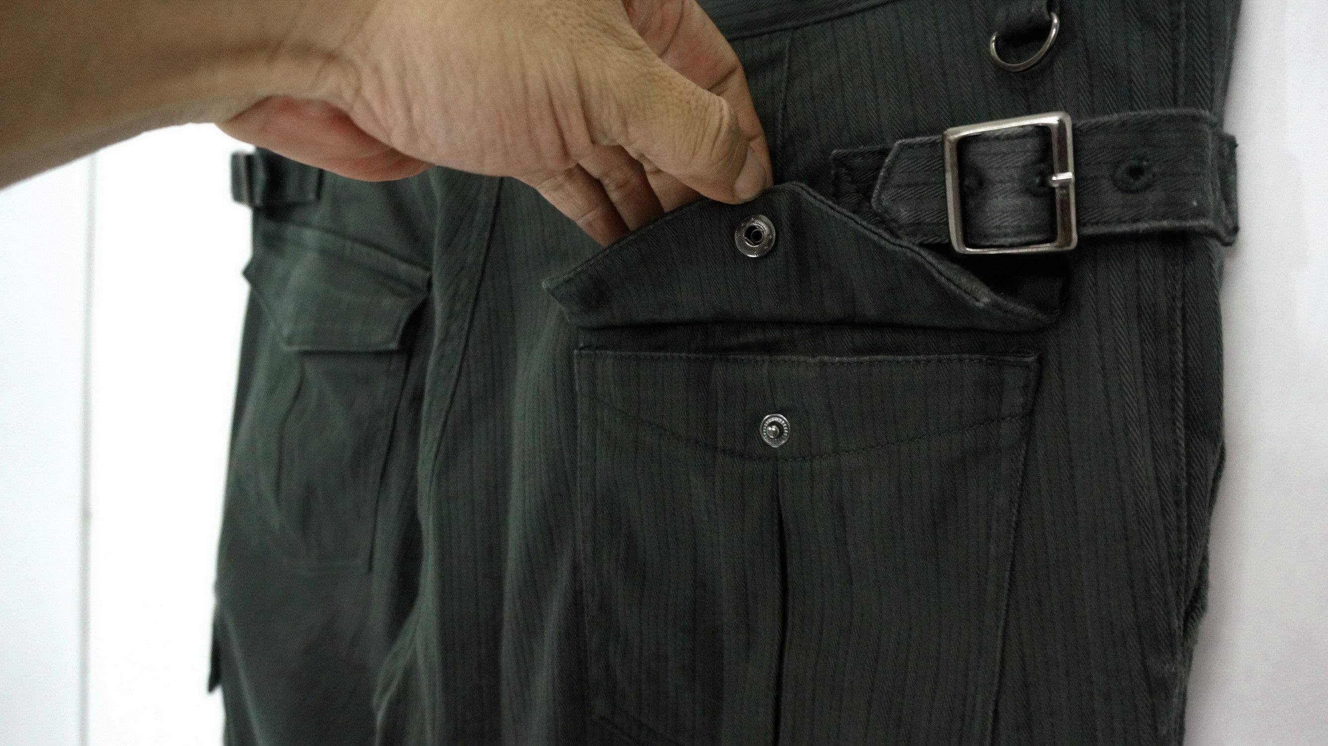Calvin Klein CALVIN KLEIN Greenish Slate Black Cargo Worn Pants Size US 34 / EU 50 - 12 Thumbnail