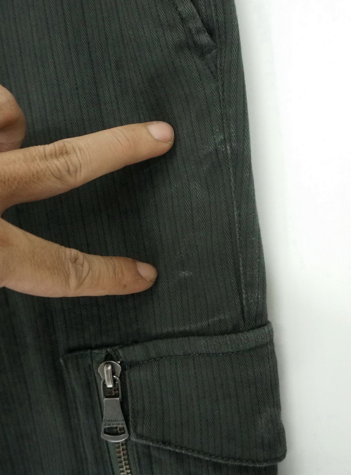Calvin Klein CALVIN KLEIN Greenish Slate Black Cargo Worn Pants Size US 34 / EU 50 - 9 Thumbnail