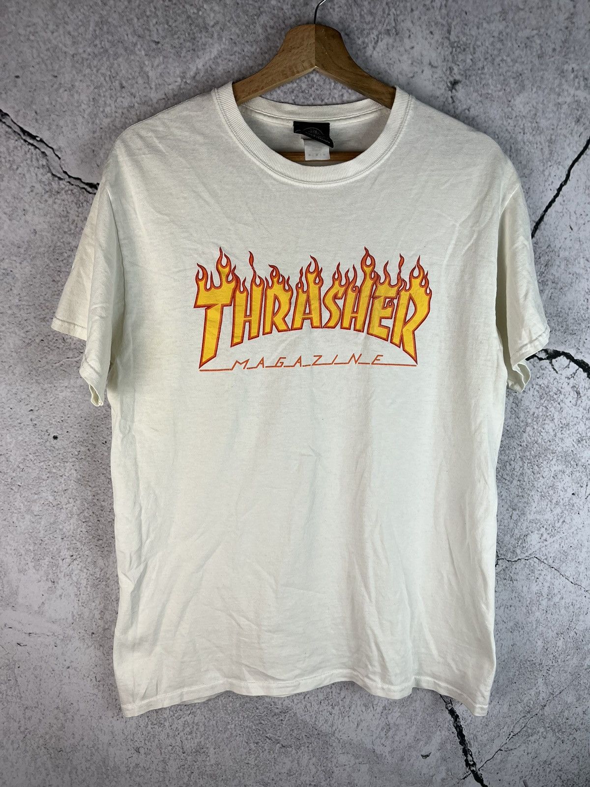 Hook-Ups Thrasher vintage skateboard tshirt Size US M / EU 48-50 / 2 - 1 Thumbnail